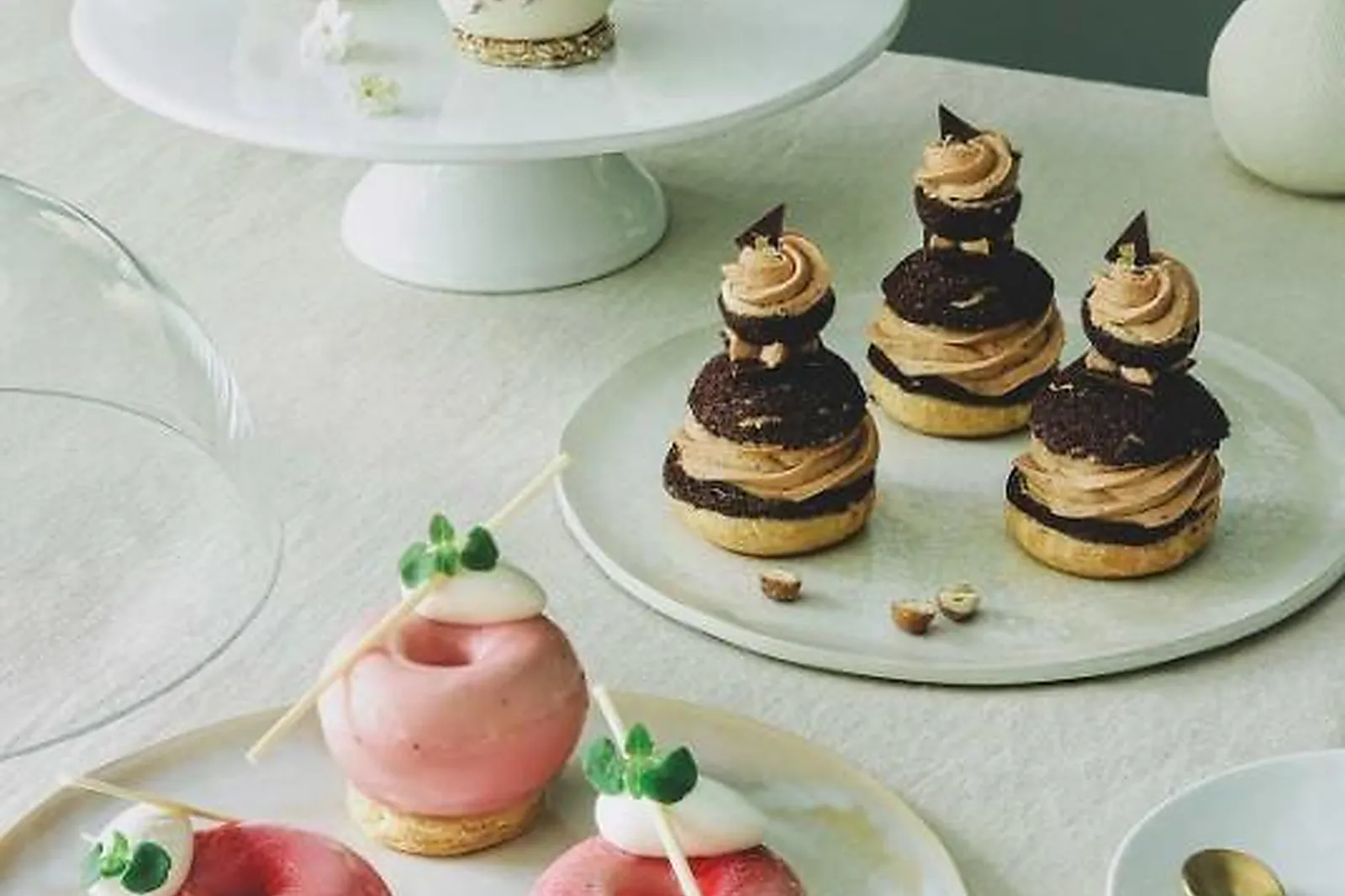 Île-de-France, TRAITEURS - MONTREUIL (SEINE-SAINT-DENIS) : TÉ TRAITEUR