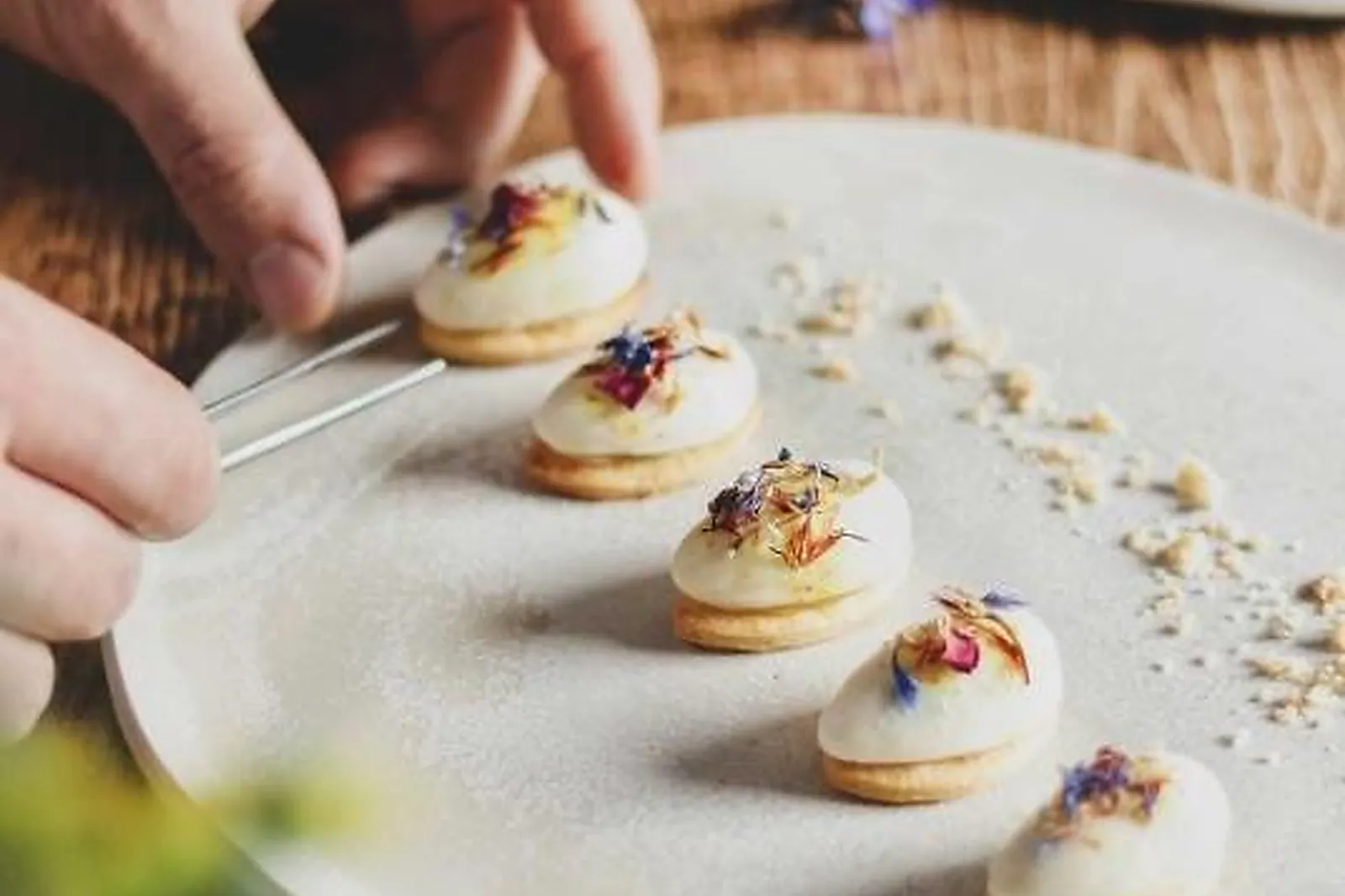 Île-de-France, TRAITEURS - MONTREUIL (SEINE-SAINT-DENIS) : TÉ TRAITEUR