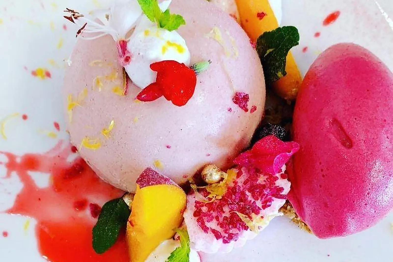 Auvergne-Rhône-Alpes, TRAITEURS - MONTROND-LES-BAINS (LOIRE) : CHRISTIAN PALLANDRE