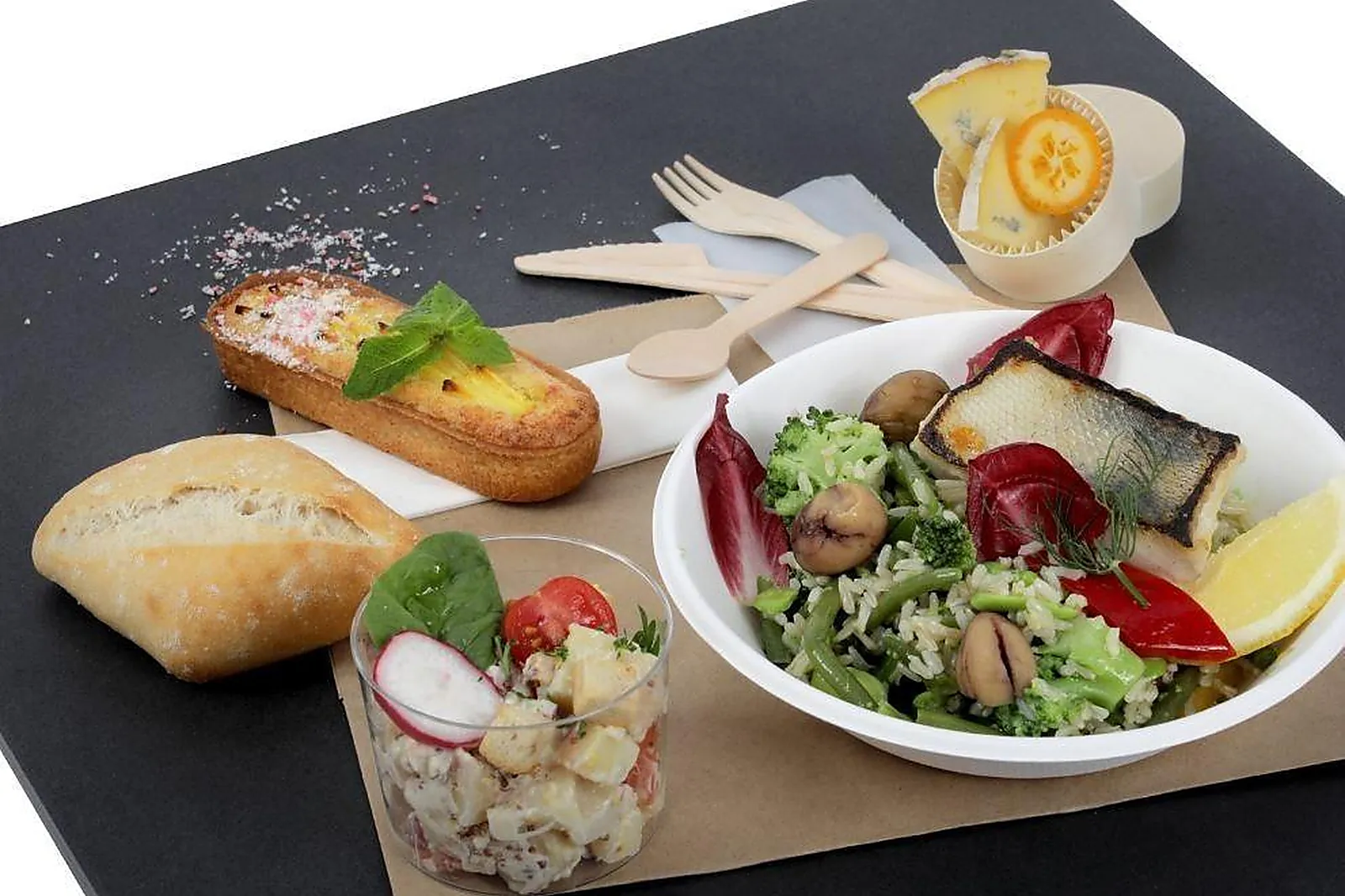 Auvergne-Rhône-Alpes, TRAITEURS - MONTROND-LES-BAINS (LOIRE) : CHRISTIAN PALLANDRE