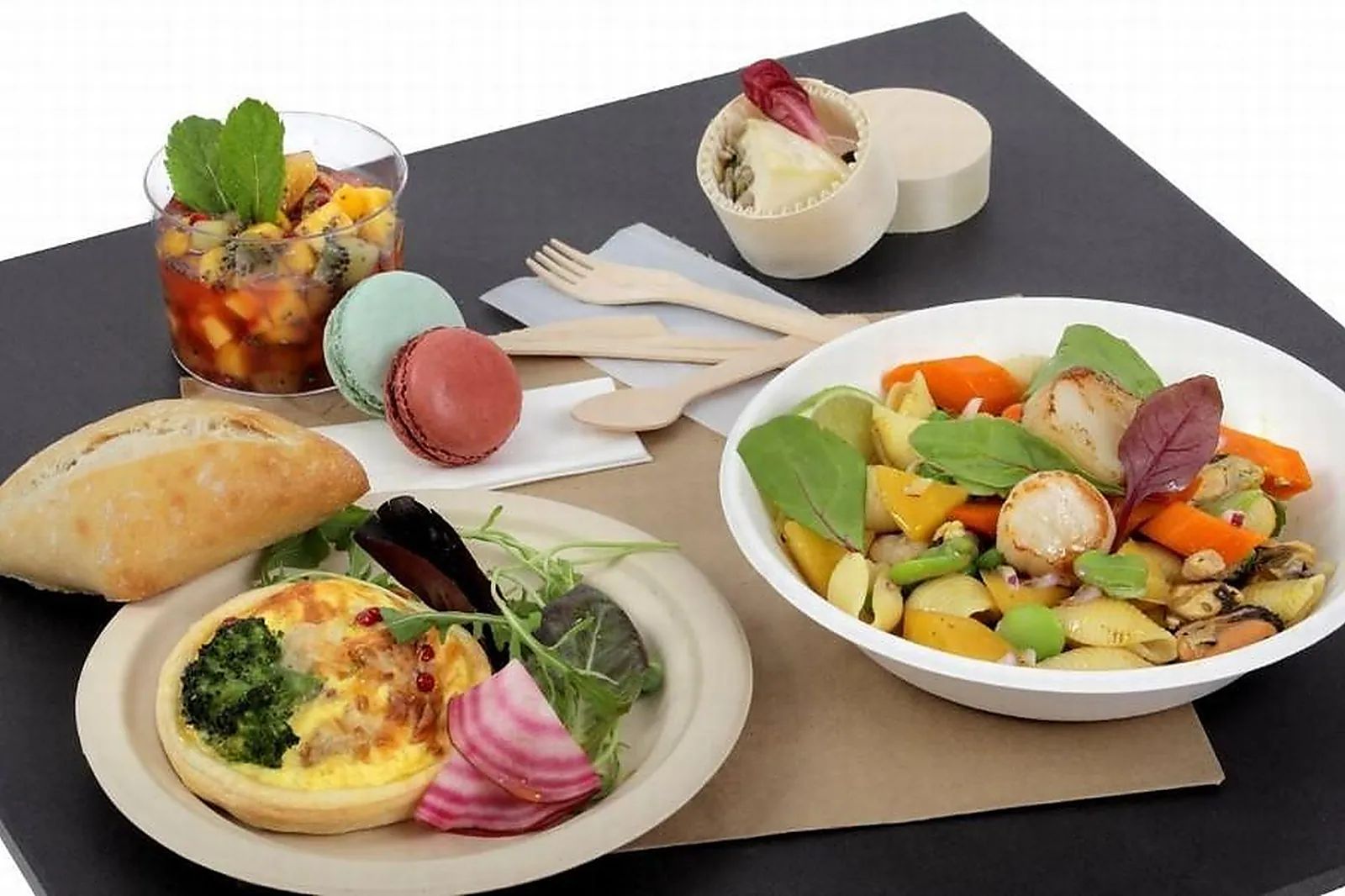 Auvergne-Rhône-Alpes, TRAITEURS - MONTROND-LES-BAINS (LOIRE) : CHRISTIAN PALLANDRE