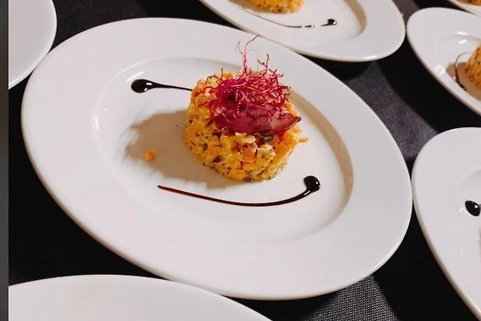 Auvergne-Rhône-Alpes, TRAITEURS - MONTROND-LES-BAINS (LOIRE) : CHRISTIAN PALLANDRE