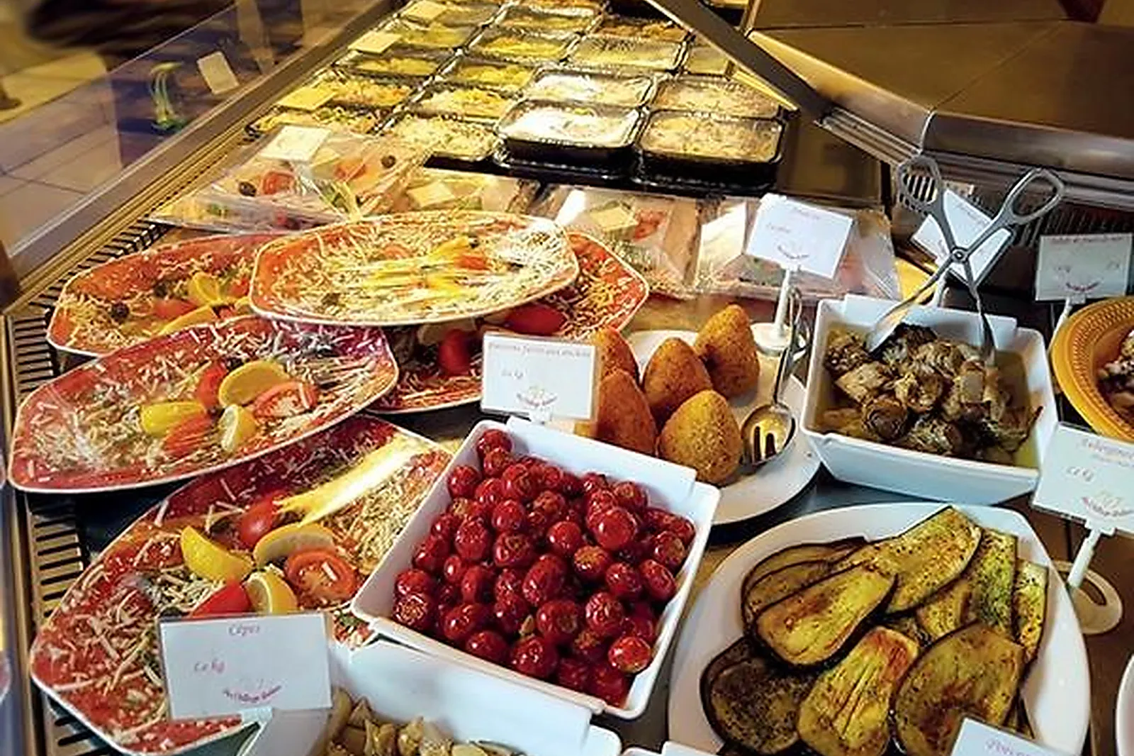 Alsace-Champagne-Ardenne-Lorraine, TRAITEURS - MULHOUSE (HAUT-RHIN) : AU VILLAGE ITALIEN