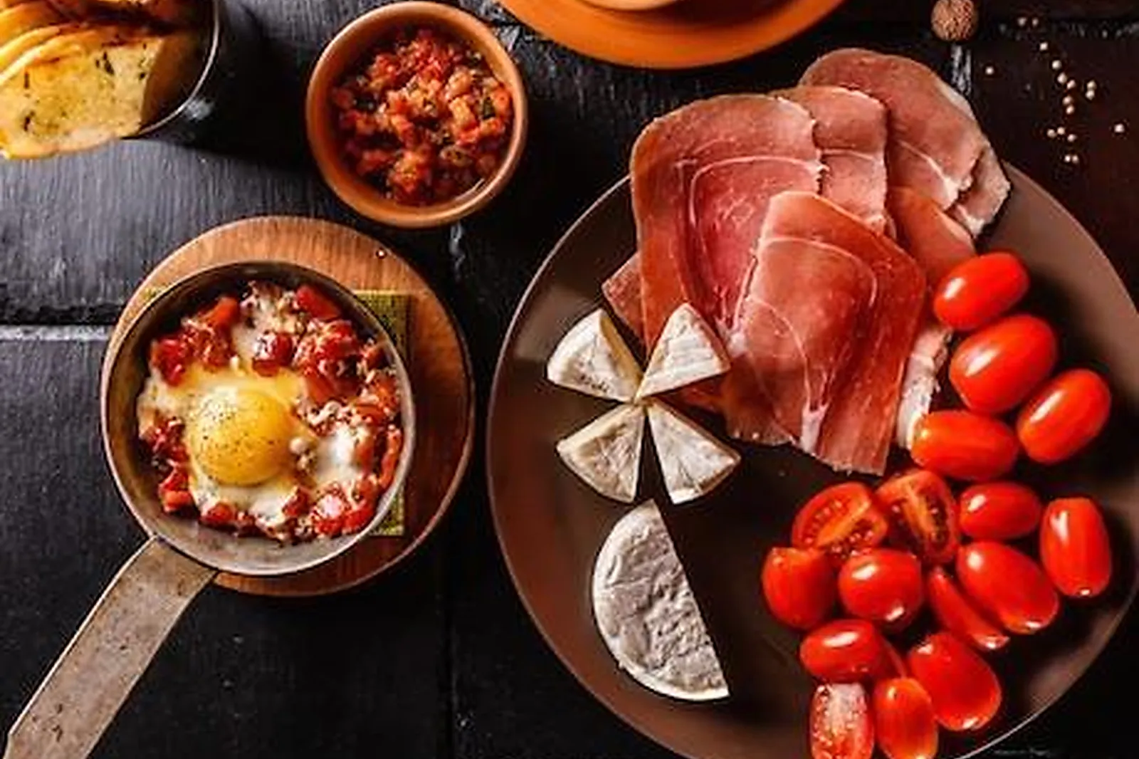 Aquitaine-Limousin-Poitou-Charentes, TRAITEURS - NIORT (DEUX-SÈVRES) : CHANTAL BATY