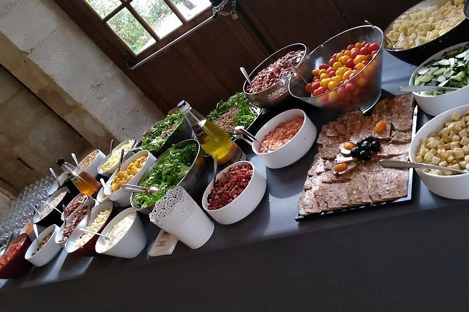 Aquitaine-Limousin-Poitou-Charentes, TRAITEURS - NIORT (DEUX-SÈVRES) : HOME MADE CRÉATION