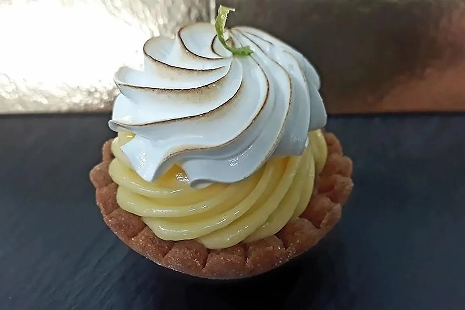 , TRAITEURS - NOUMEA (NOUVELLE-CALÉDONIE) : HIRZEL TRAITEUR