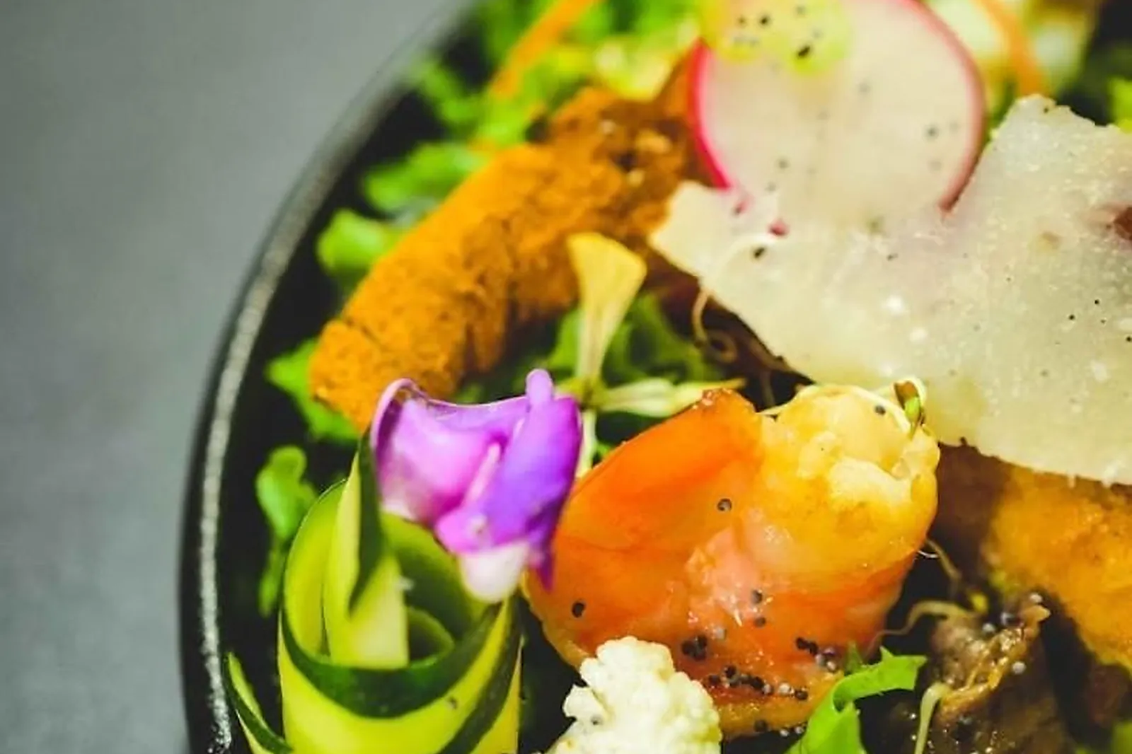 , TRAITEURS - NOUMEA (NOUVELLE-CALÉDONIE) : L’INSTANT TRAITEUR