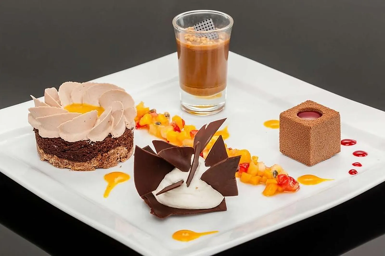 Provence-Alpes-Côte d'Azur, TRAITEURS - OLLIOULES (VAR) : GAUDEFROY RÉCEPTIONS