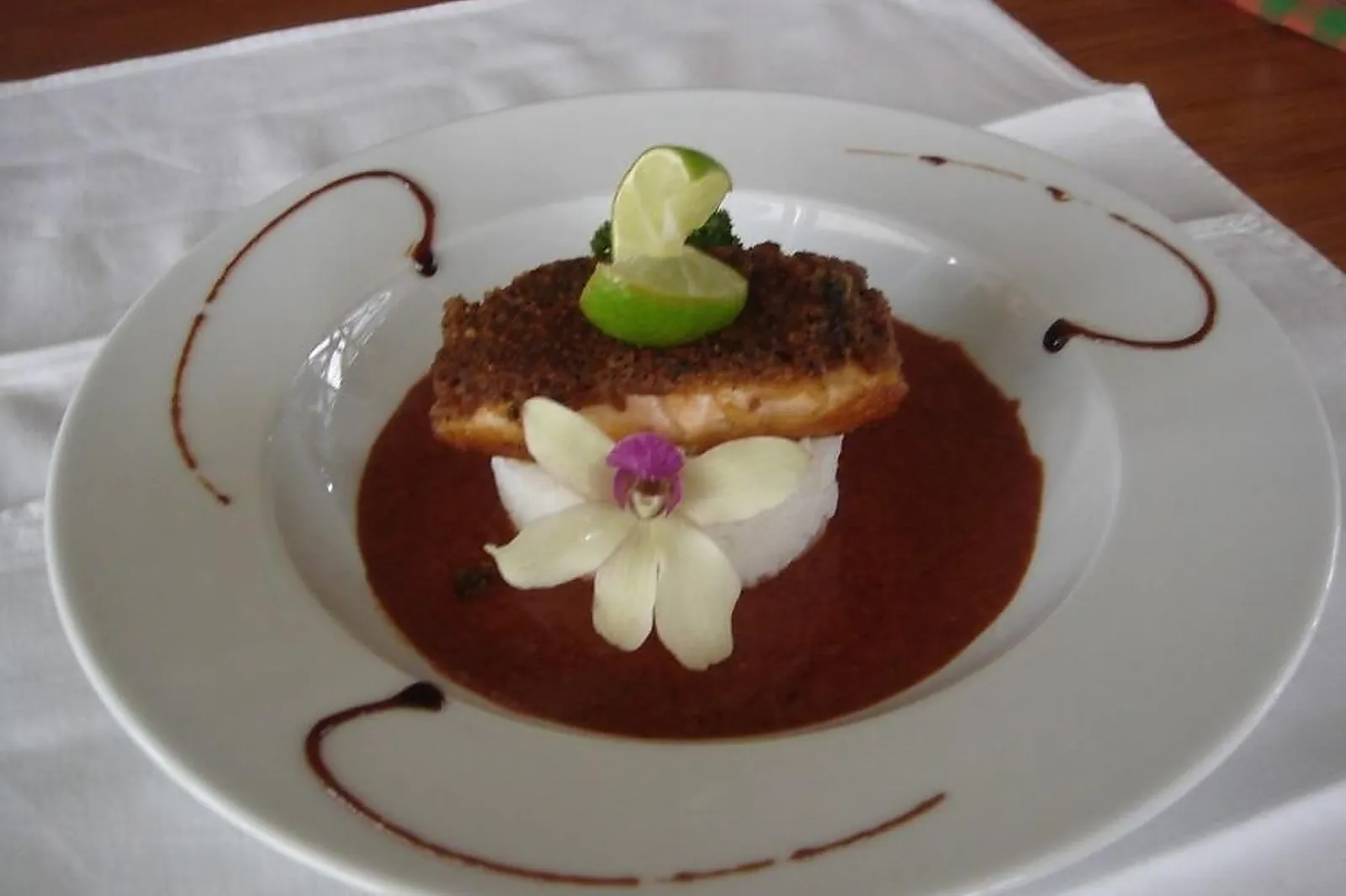 , TRAITEURS - PAPEETE (POLYNÉSIE FRANÇAISE) : SAVEURS DES ILES