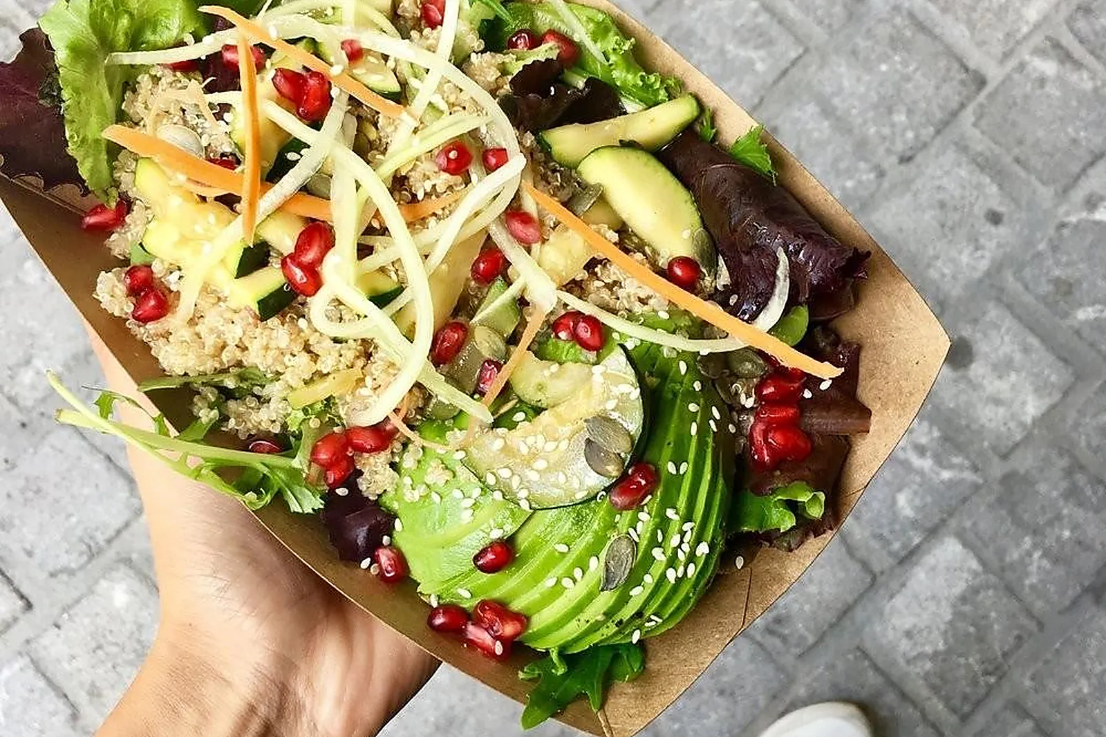 Île-de-France, TRAITEURS - PARIS (PARIS) : A LA TÊTE DU CLIENT