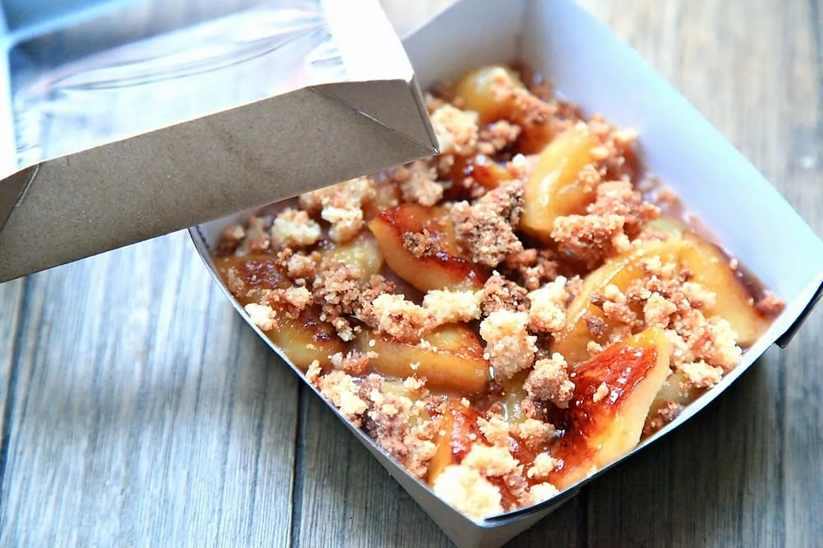 Île-de-France, TRAITEURS - PARIS (PARIS) : A LA TÊTE DU CLIENT