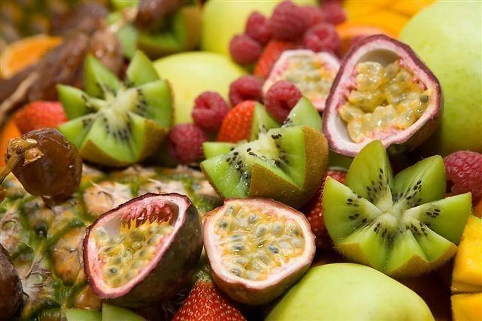 Île-de-France, TRAITEURS - PARIS (PARIS) : COCKTAIL ET GOURMANDISE