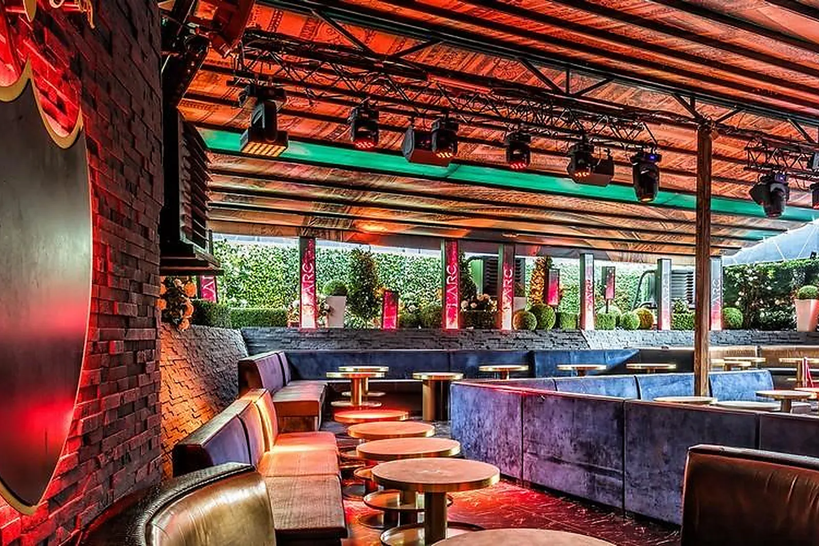 Île-de-France, TRAITEURS - PARIS (PARIS) : KASPIA RECEPTIONS