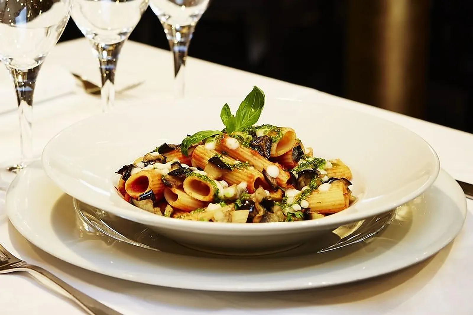 Île-de-France, TRAITEURS - PARIS (PARIS) : LA RUCOLA