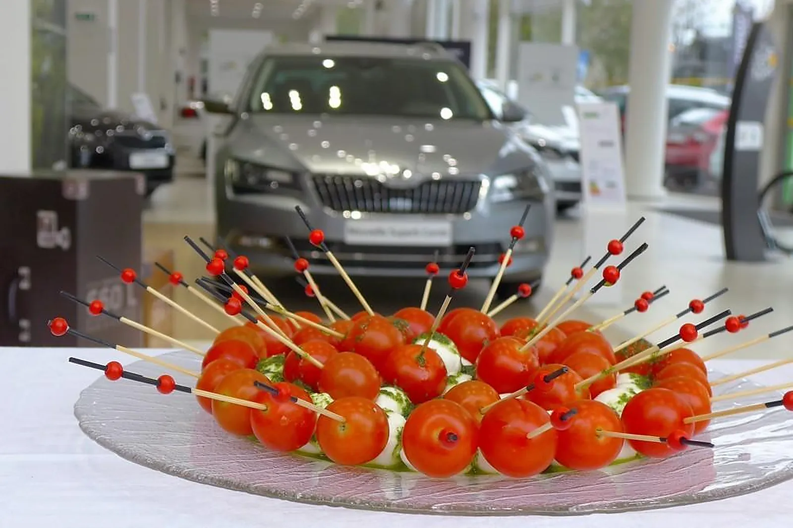 Île-de-France, TRAITEURS - PARIS (PARIS) : LA RUCOLA
