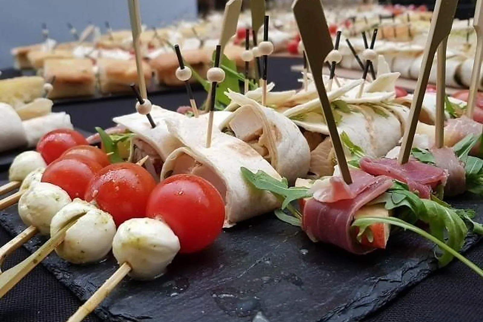Île-de-France, TRAITEURS - PARIS (PARIS) : LE VÉLO DU SOIR