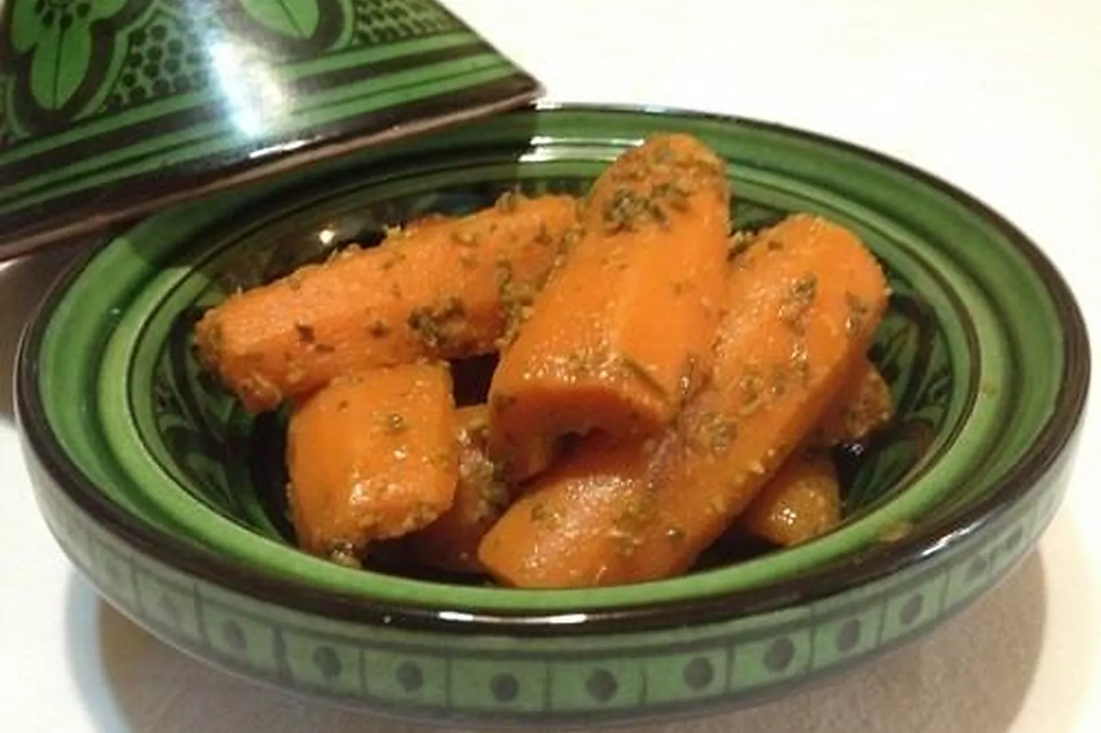 Île-de-France, TRAITEURS - PARIS (PARIS) : LES DÉLICES DE LA MEDINA