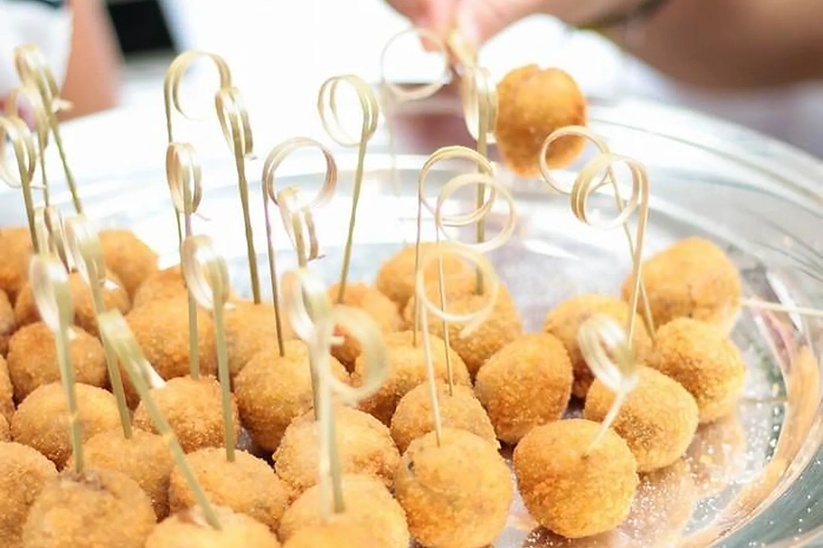 Île-de-France, TRAITEURS - PARIS (PARIS) : MAISON LACAILLE