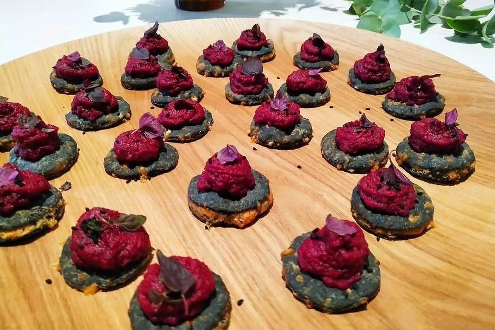 Île-de-France, TRAITEURS - PARIS (PARIS) : MEAL MERCI