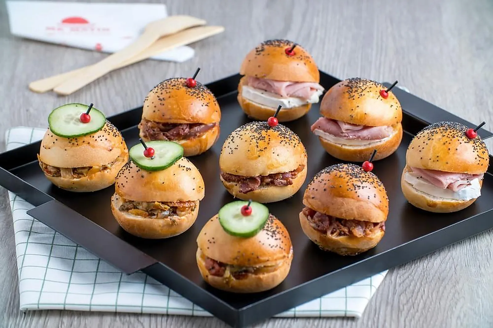 Île-de-France, TRAITEURS - PARIS (PARIS) : MR MATIN TRAITEUR