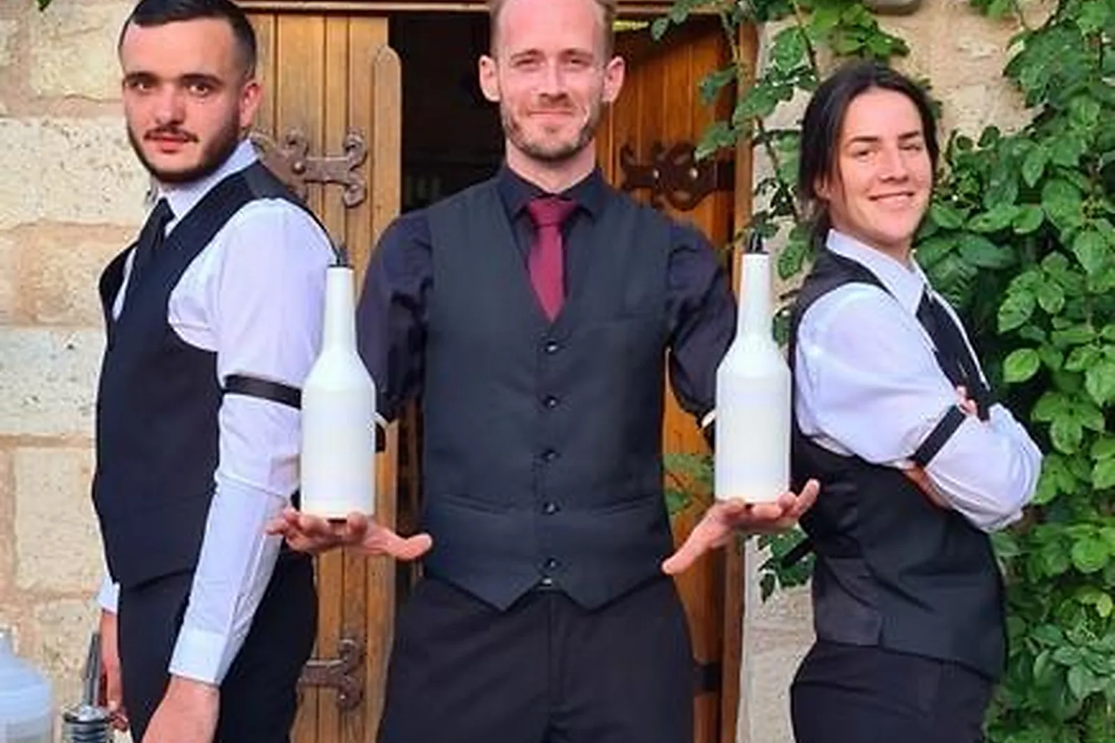 Île-de-France, TRAITEURS - PARIS (PARIS) : TROPICAL SHOW BAR