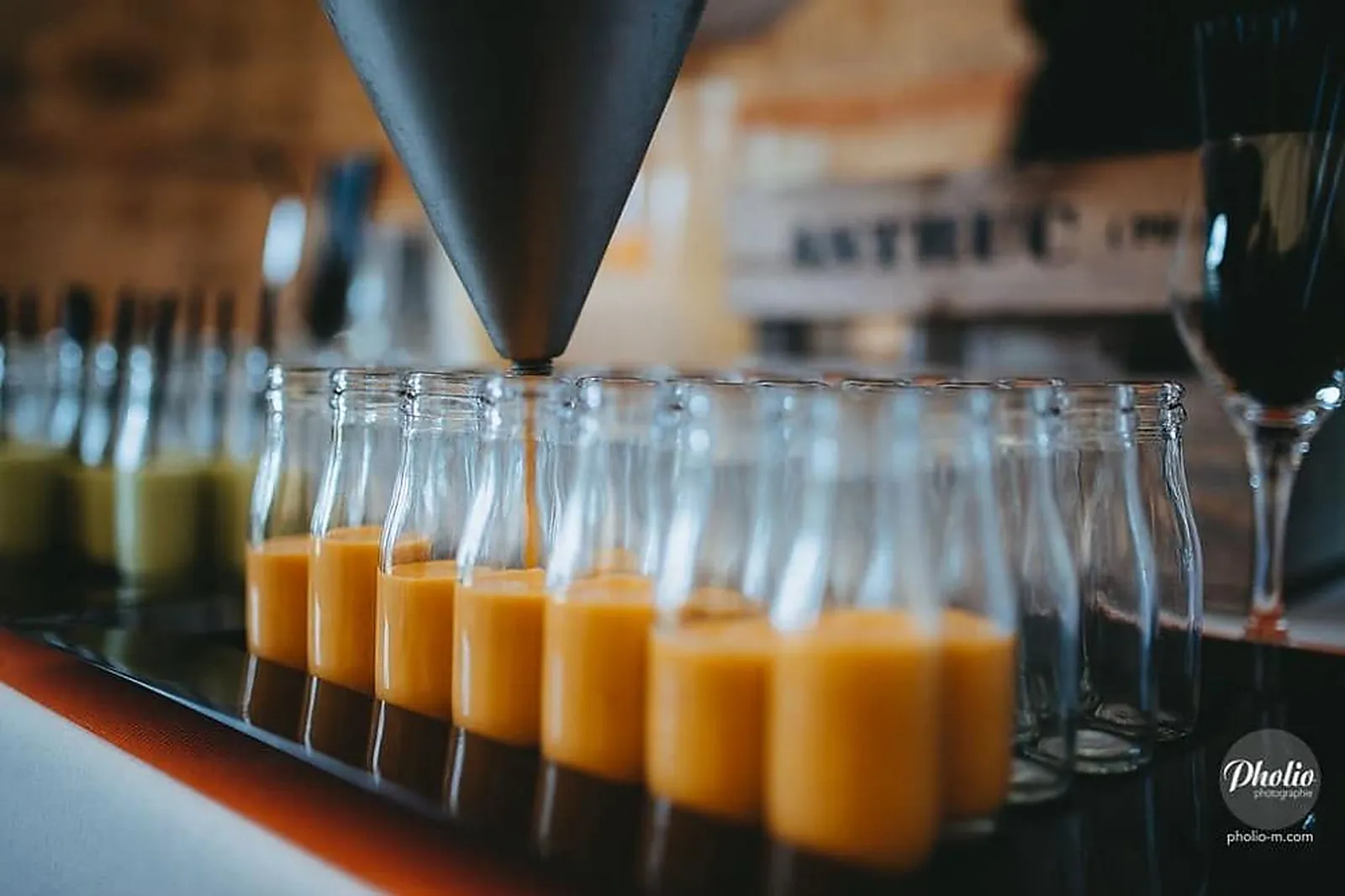 Languedoc-Roussillon-Midi-Pyrénées, TRAITEURS - PERPIGNAN (PYRÉNÉES-ORIENTALES) : ASTRUC TRAITEUR