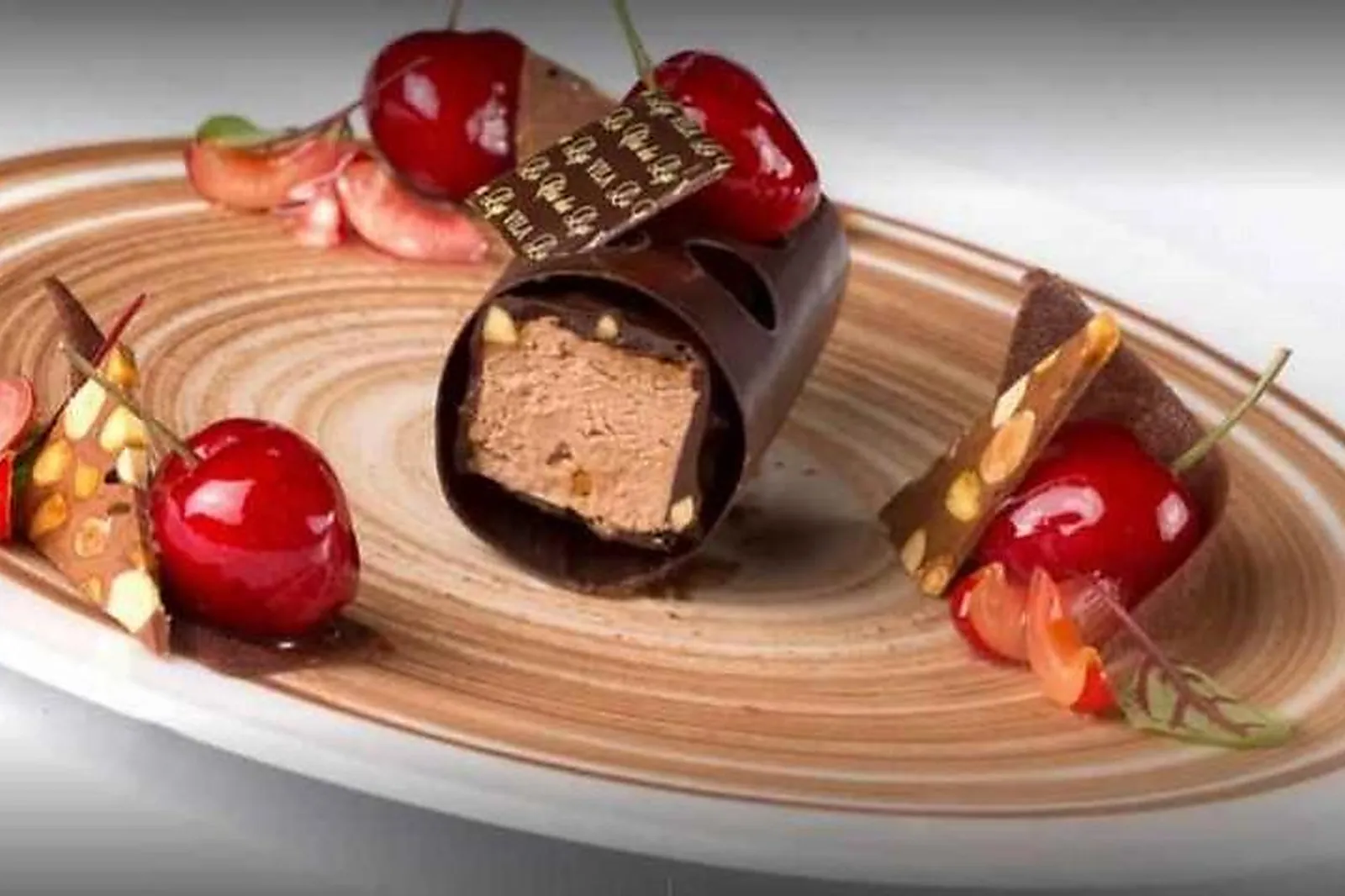 Languedoc-Roussillon-Midi-Pyrénées, TRAITEURS - PERPIGNAN (PYRÉNÉES-ORIENTALES) : LE CLOS DES LYS