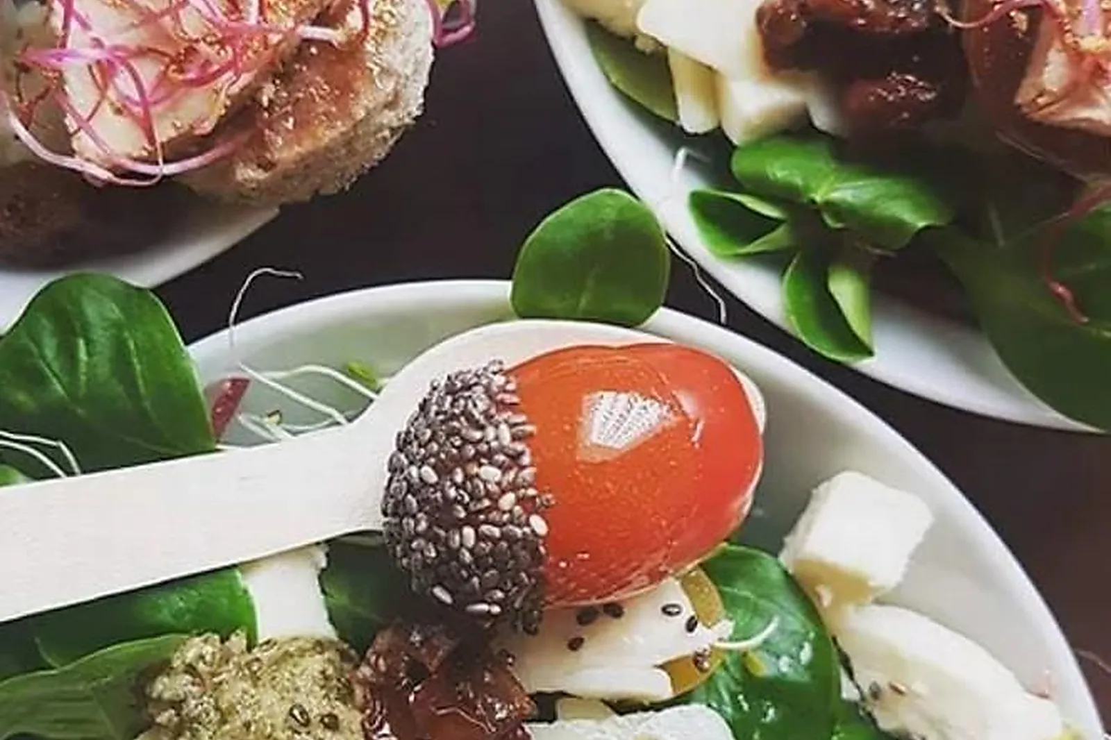 Auvergne-Rhône-Alpes, TRAITEURS - PIERRELATTE (DRÔME) : BLA BLA TRAITEUR