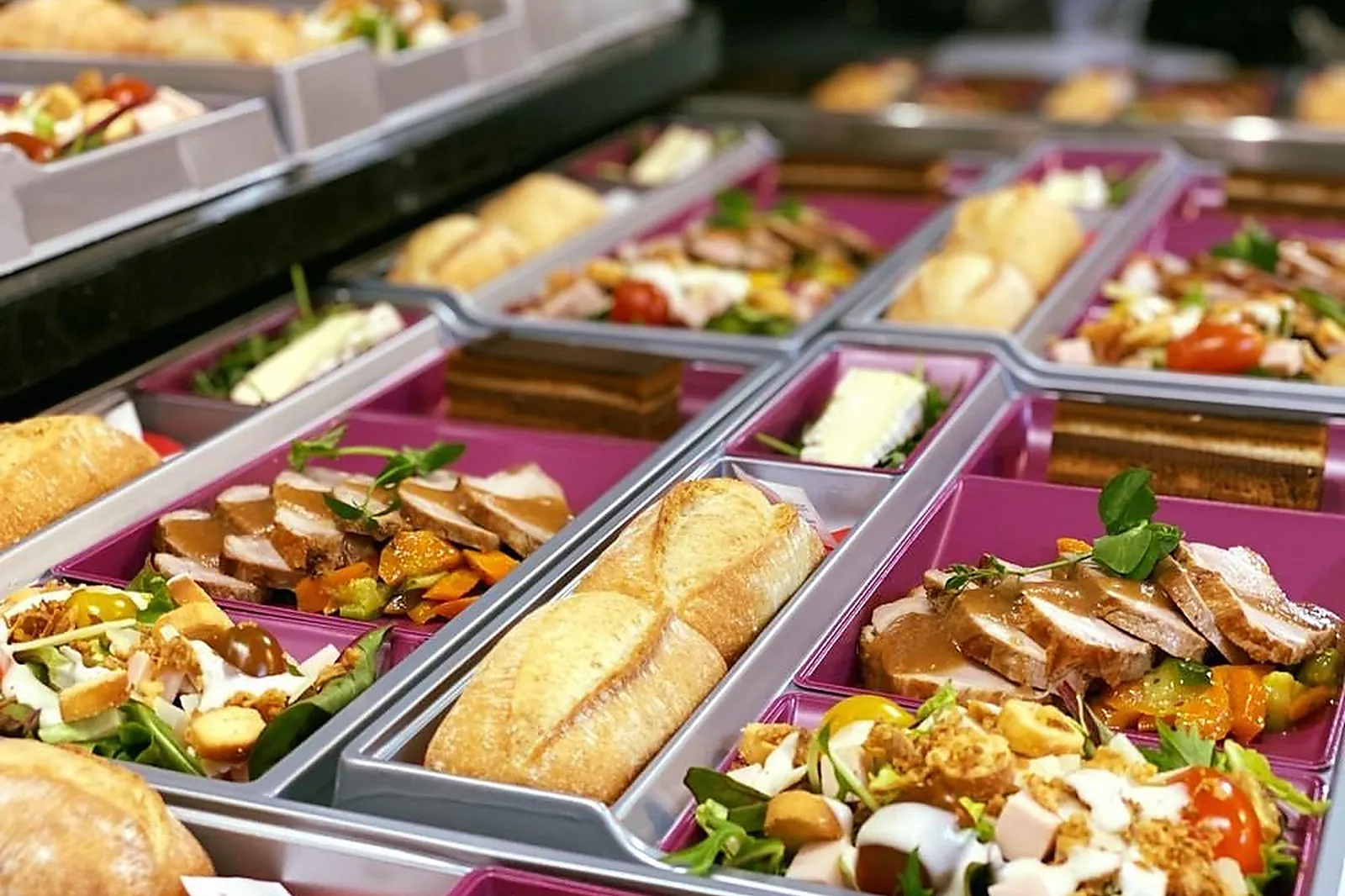 Auvergne-Rhône-Alpes, TRAITEURS - PIERRELATTE (DRÔME) : CASA DEL PAPA