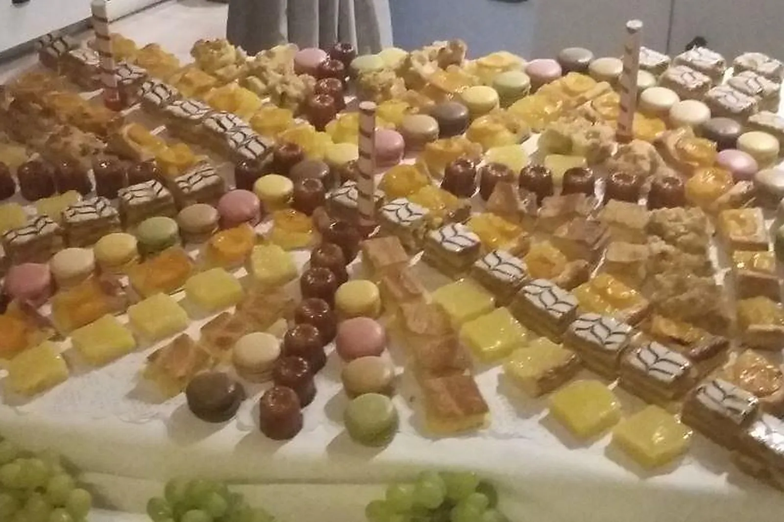 Languedoc-Roussillon-Midi-Pyrénées, TRAITEURS - POUCHARRAMET (HAUTE-GARONNE) : LE PICOTIN GOURMAND