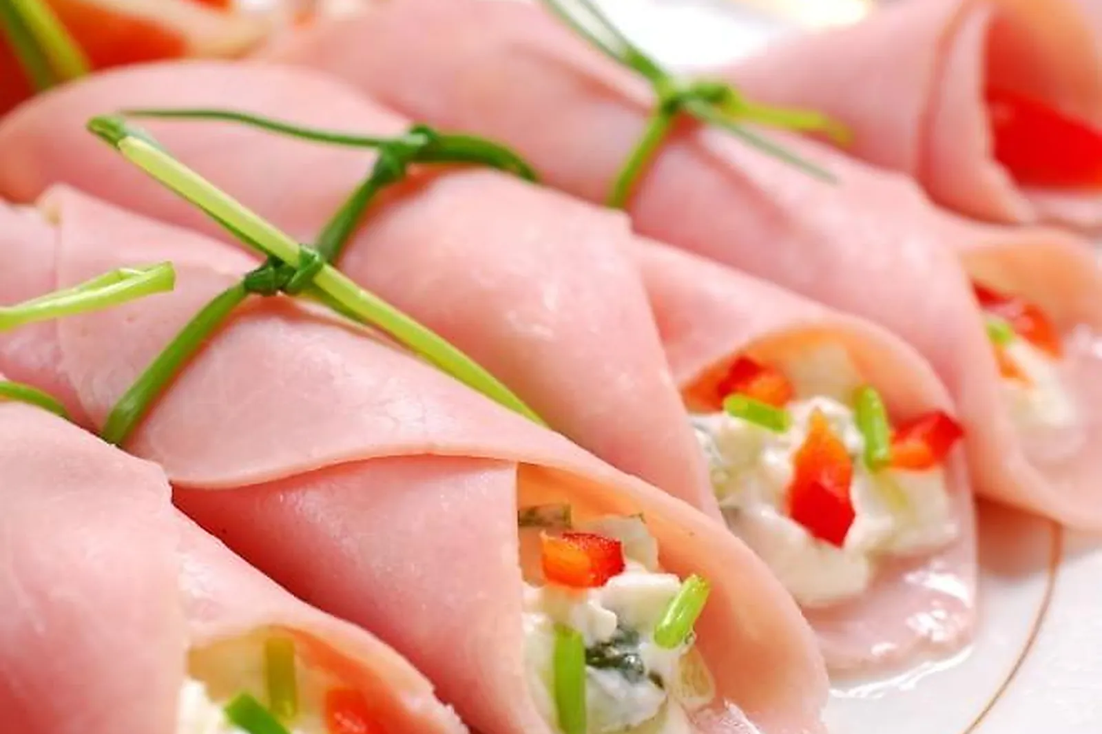 Nord-Pas-de-Calais-Picardie, TRAITEURS - PORQUÉRICOURT (OISE) : FABRIQUE À DÉLICES