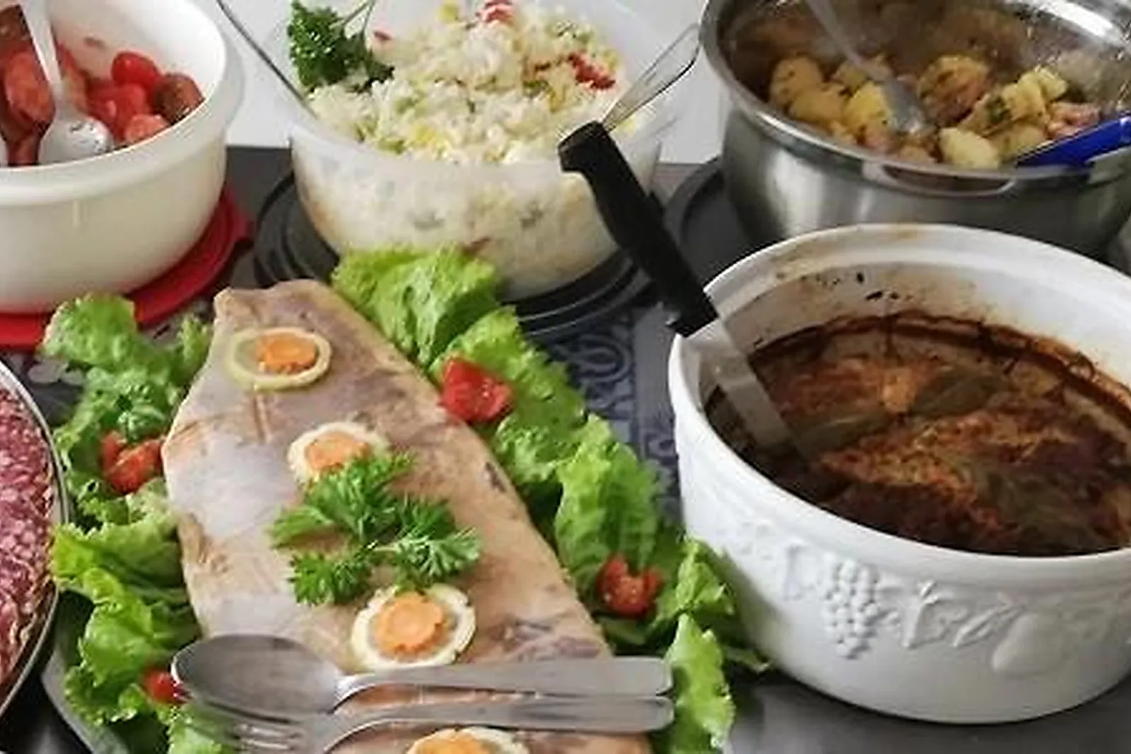 Nord-Pas-de-Calais-Picardie, TRAITEURS - PORQUÉRICOURT (OISE) : FABRIQUE À DÉLICES