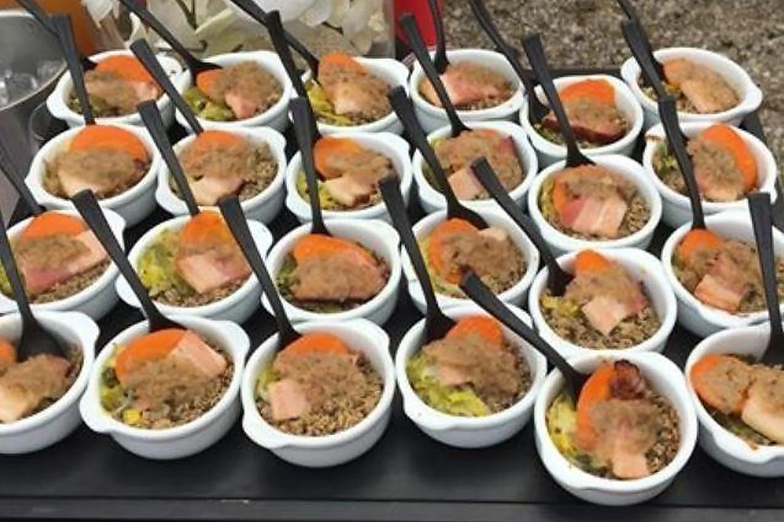 Bretagne, TRAITEURS - QUIMPER (FINISTÈRE) : LA TABLE BRETONNE