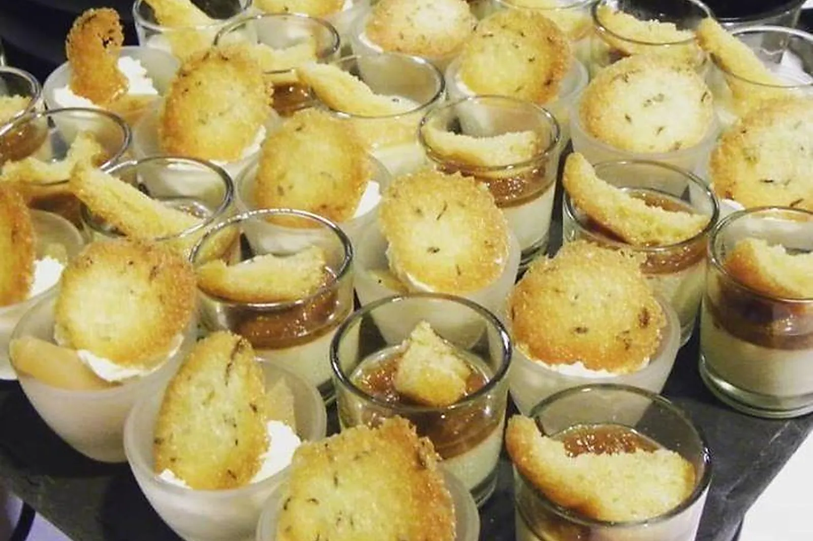 Bretagne, TRAITEURS - QUIMPER (FINISTÈRE) : LA TABLE BRETONNE