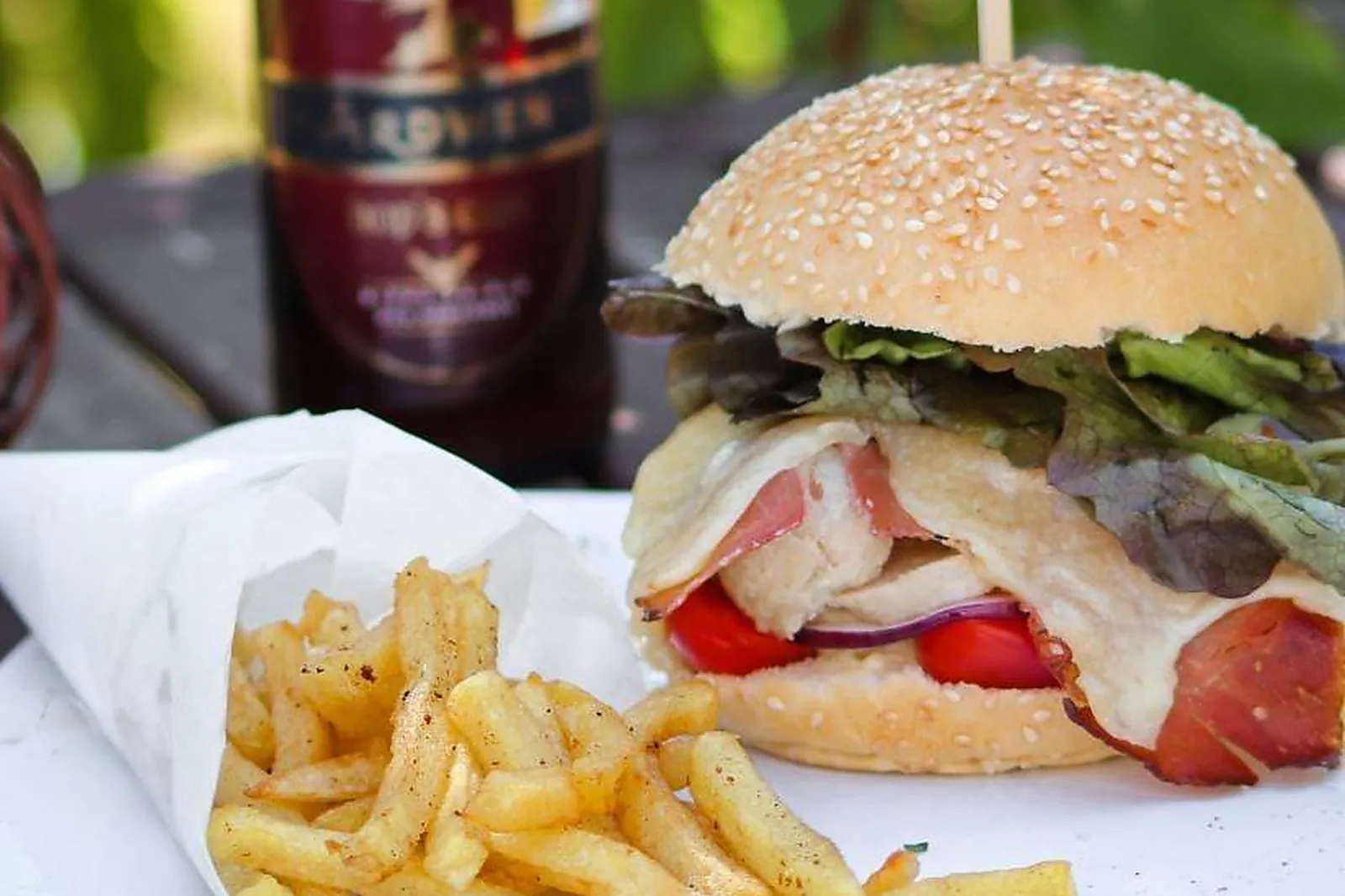 Alsace-Champagne-Ardenne-Lorraine, TRAITEURS - RETHEL (ARDENNES) : LA TABLE DE SANDORINE