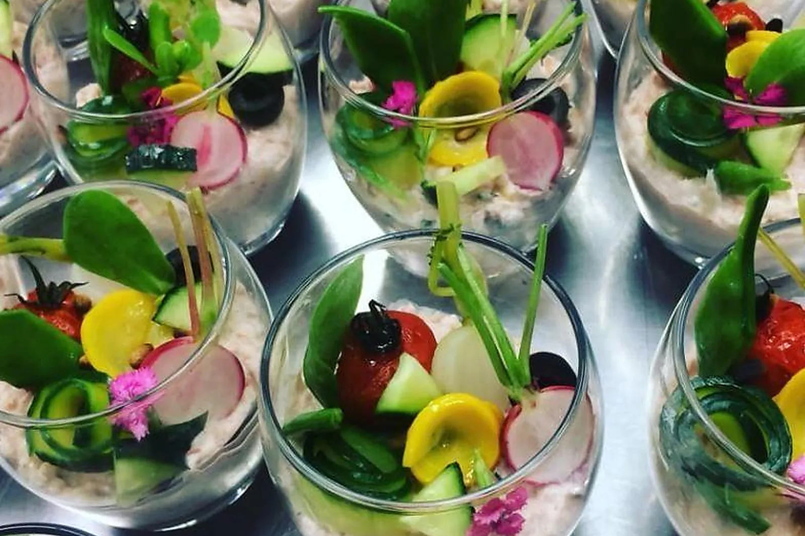 Languedoc-Roussillon-Midi-Pyrénées, TRAITEURS - RODEZ (AVEYRON) : FRANÇOIS ARNAUD TRAITEUR