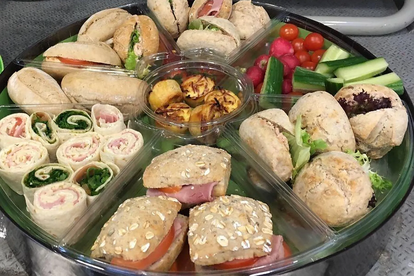 Nord-Pas-de-Calais-Picardie, TRAITEURS - ROUBAIX (NORD) : CHRISTOPHE DERVILLE