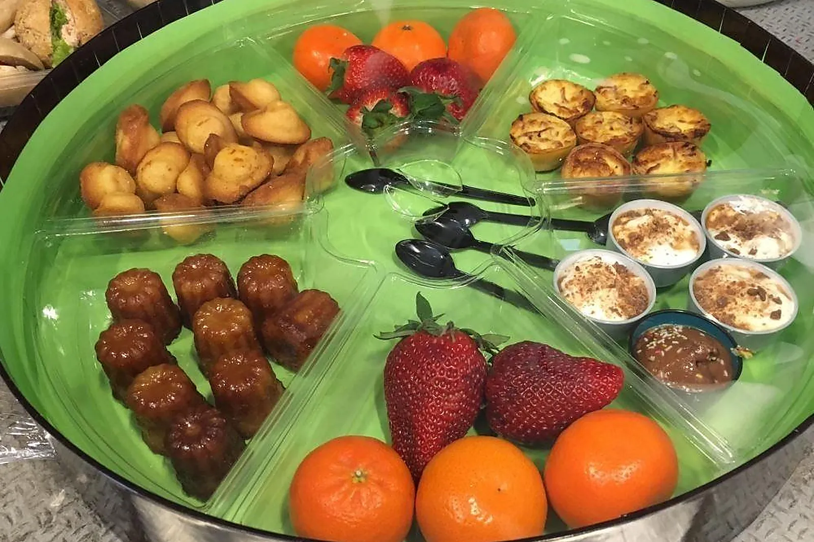 Nord-Pas-de-Calais-Picardie, TRAITEURS - ROUBAIX (NORD) : CHRISTOPHE DERVILLE