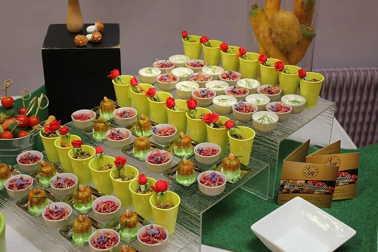 Normandie, TRAITEURS - ROUEN (SEINE-MARITIME) : XAVIER HAUVILLE TRAITEUR