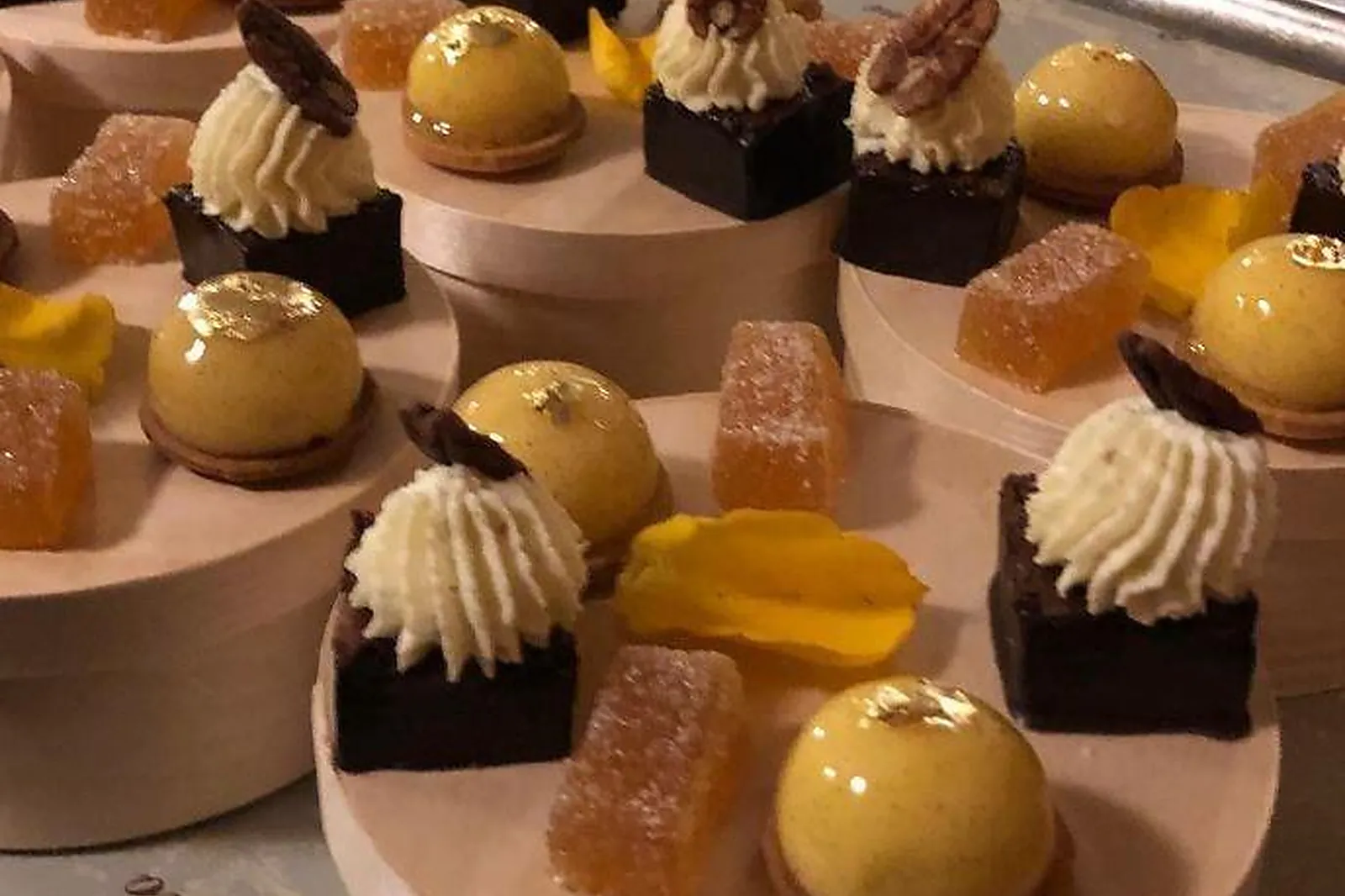 Provence-Alpes-Côte d'Azur, TRAITEURS - SAINT AYGULF (VAR) : BRUNO TRAITEUR