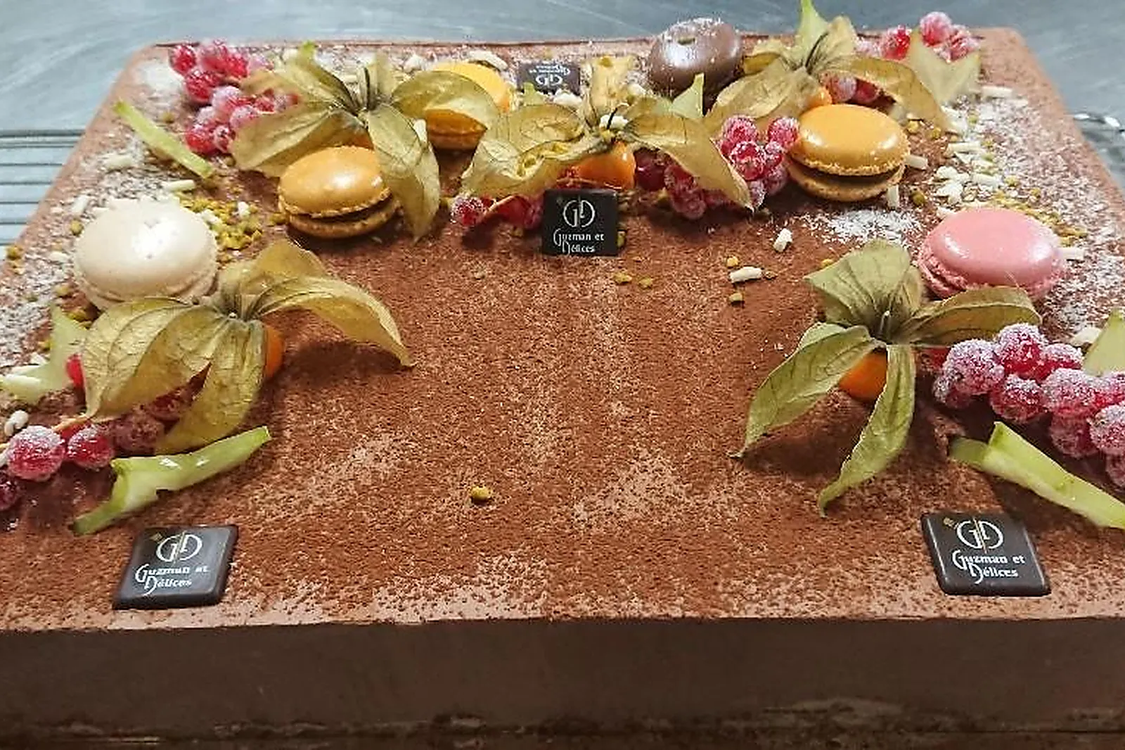 Auvergne-Rhône-Alpes, TRAITEURS - SAINT-DIDIER-AU-MONT-D-OR (RHÔNE) : GUZMAN ET DÉLICES