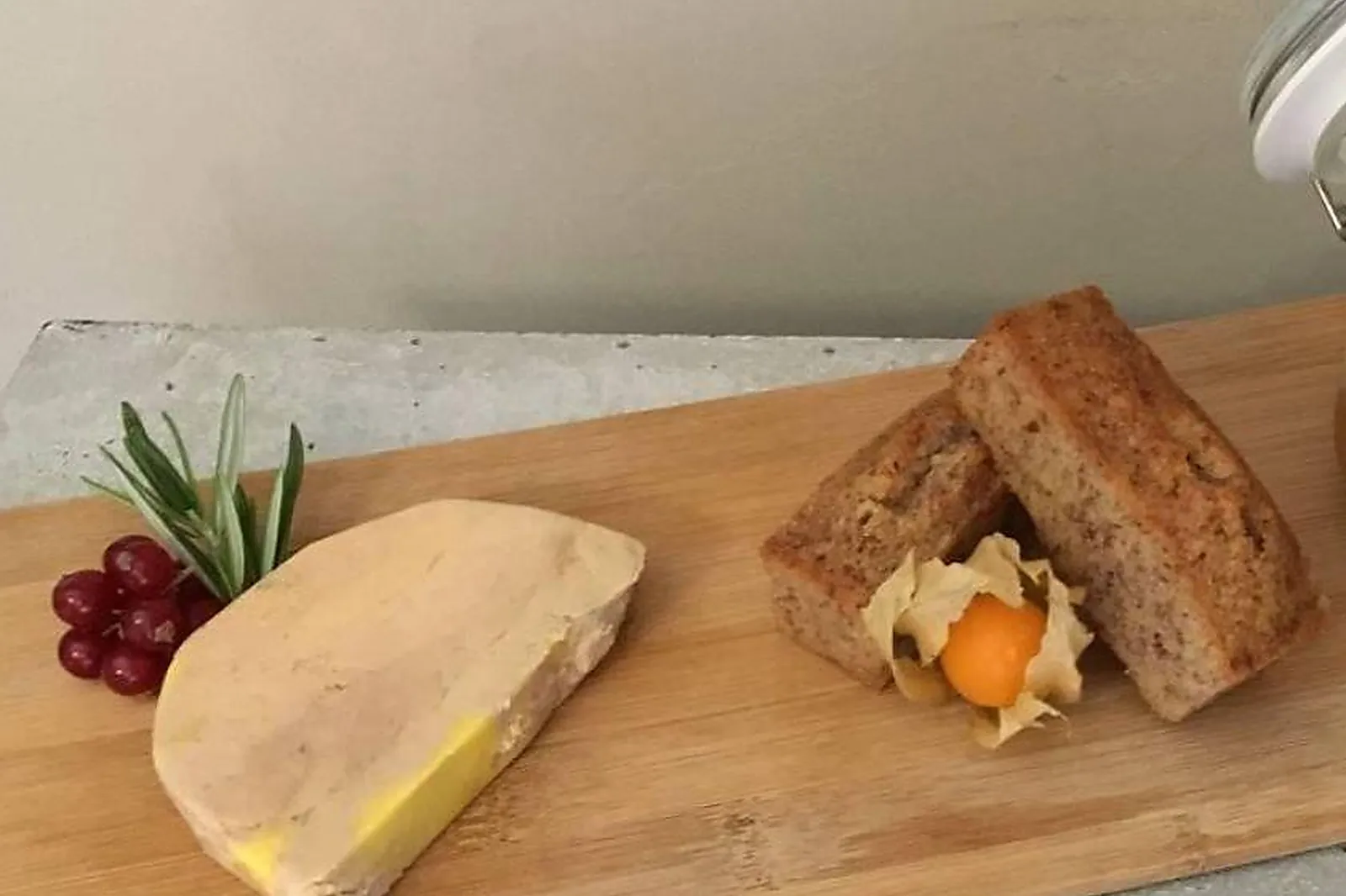 Centre - Val de Loire, TRAITEURS - SAINT GERMAIN DU PUY (CHER) : AUX SAVEURS GOURMANDES