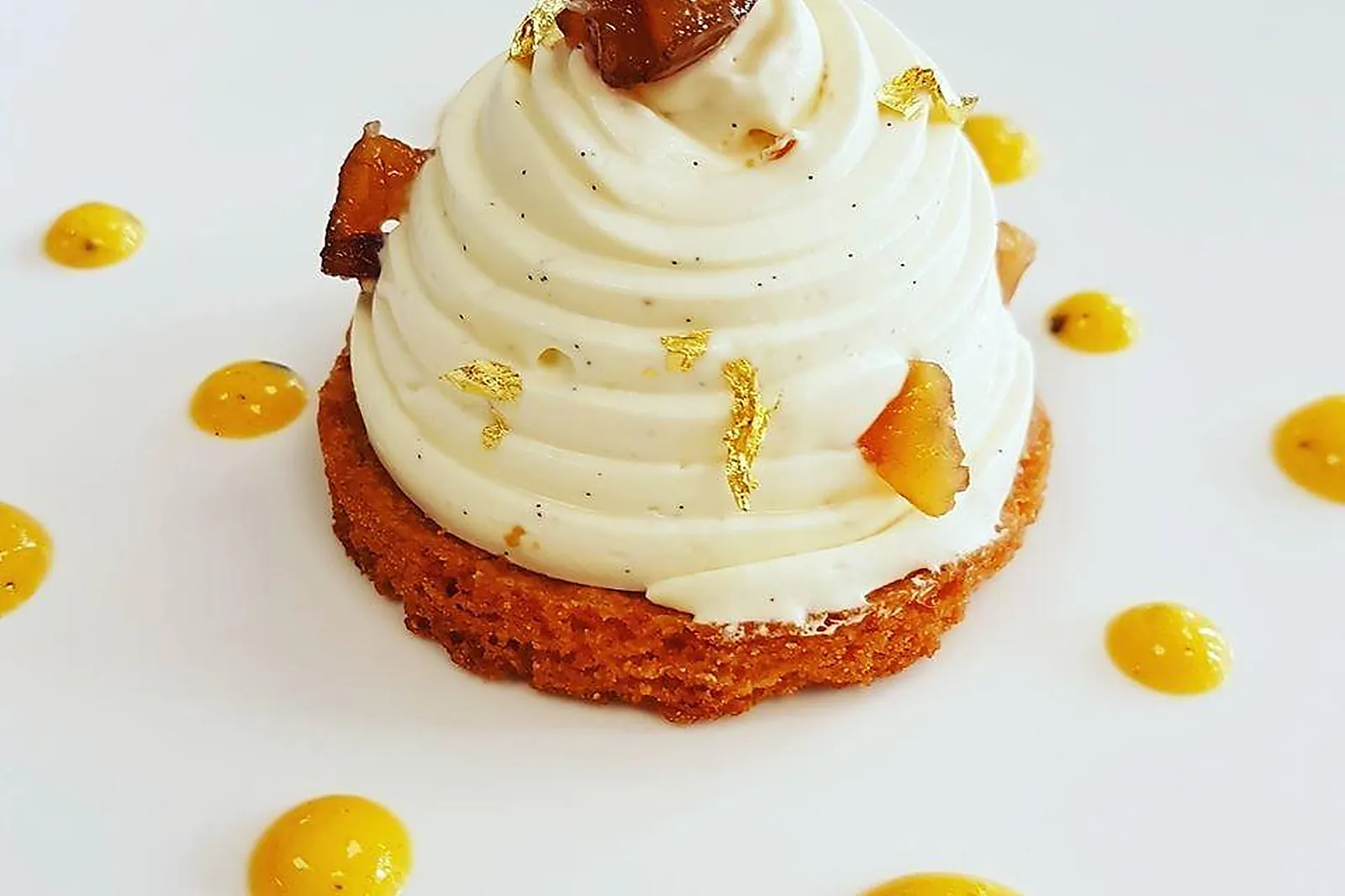 Aquitaine-Limousin-Poitou-Charentes, TRAITEURS - SAINT JEAN D’ILLAC (GIRONDE) : MONBLANC TRAITEUR