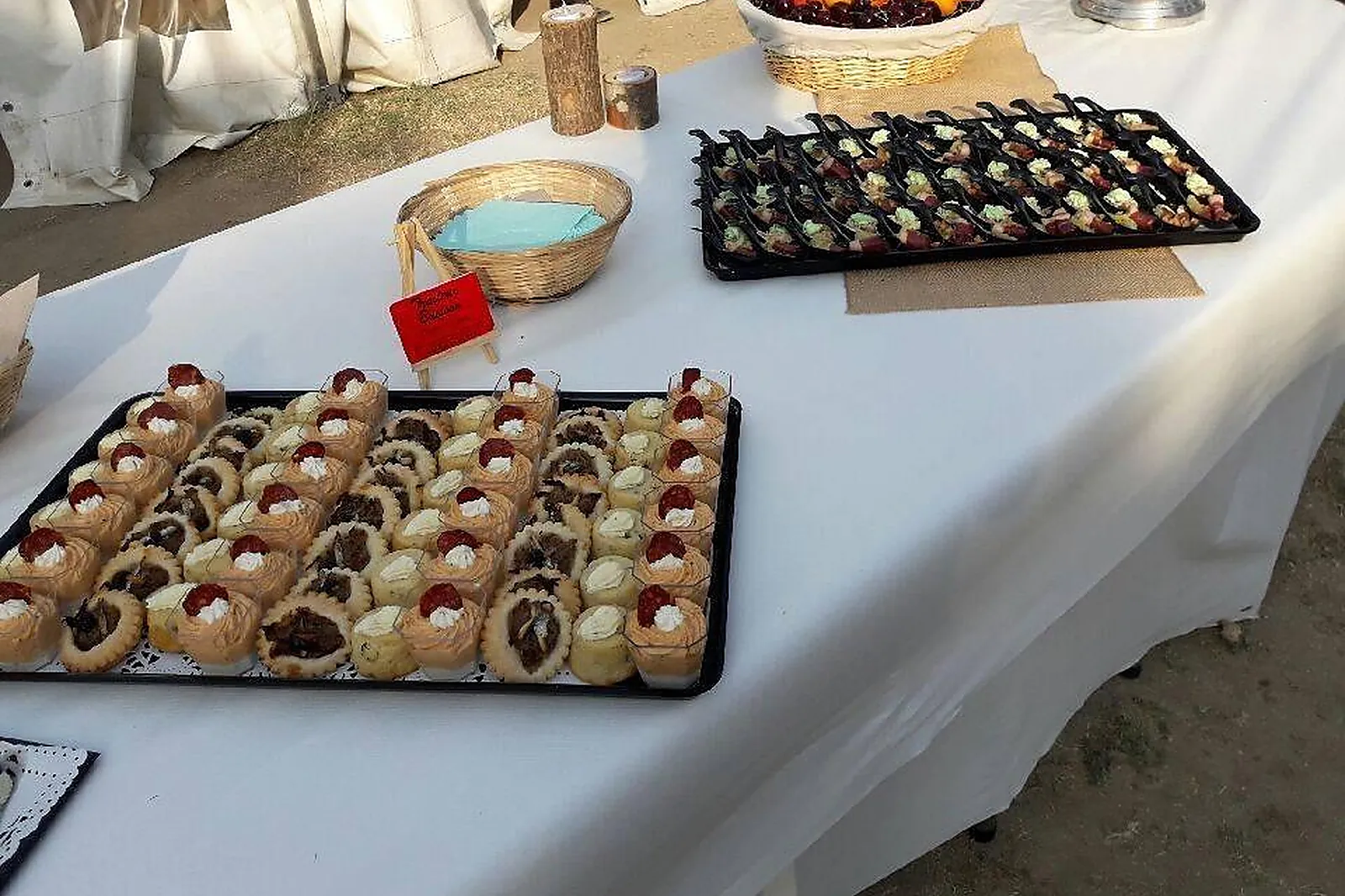 Auvergne-Rhône-Alpes, TRAITEURS - SAINT-MARCEL-LES-VALENCE (DRÔME) : BUISSON TRAITEUR