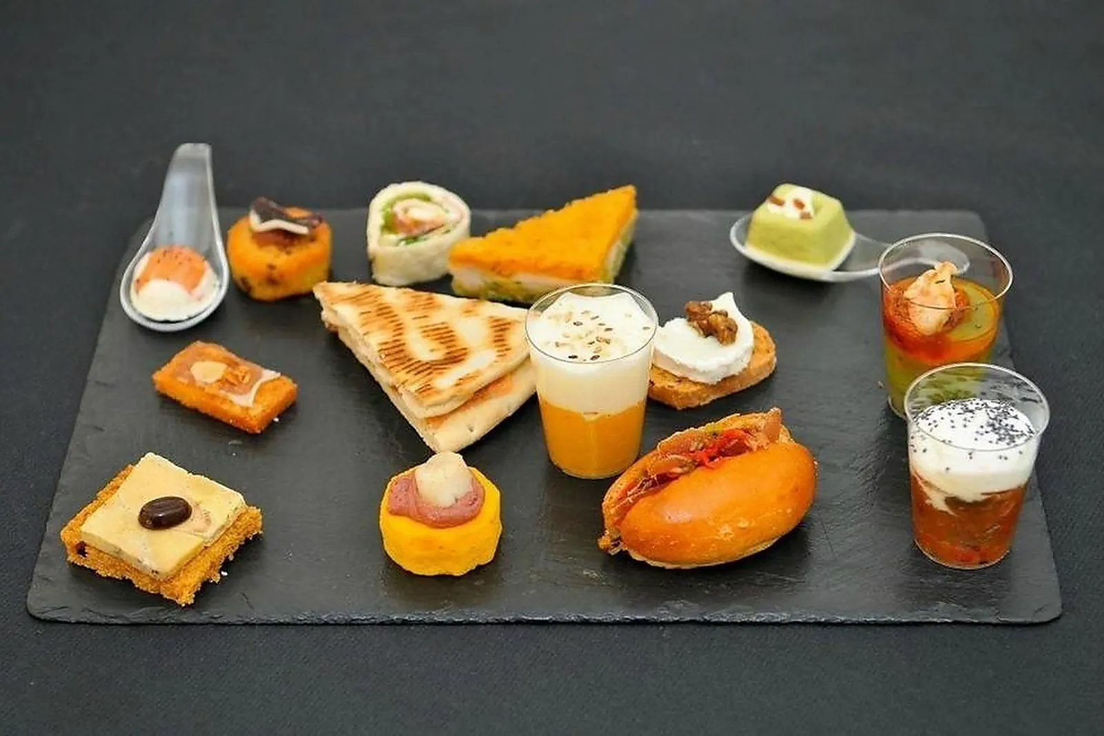 Aquitaine-Limousin-Poitou-Charentes, TRAITEURS - SAINT-MEDARD-EN-JALLES (GIRONDE) : ELYSE TRAITEUR