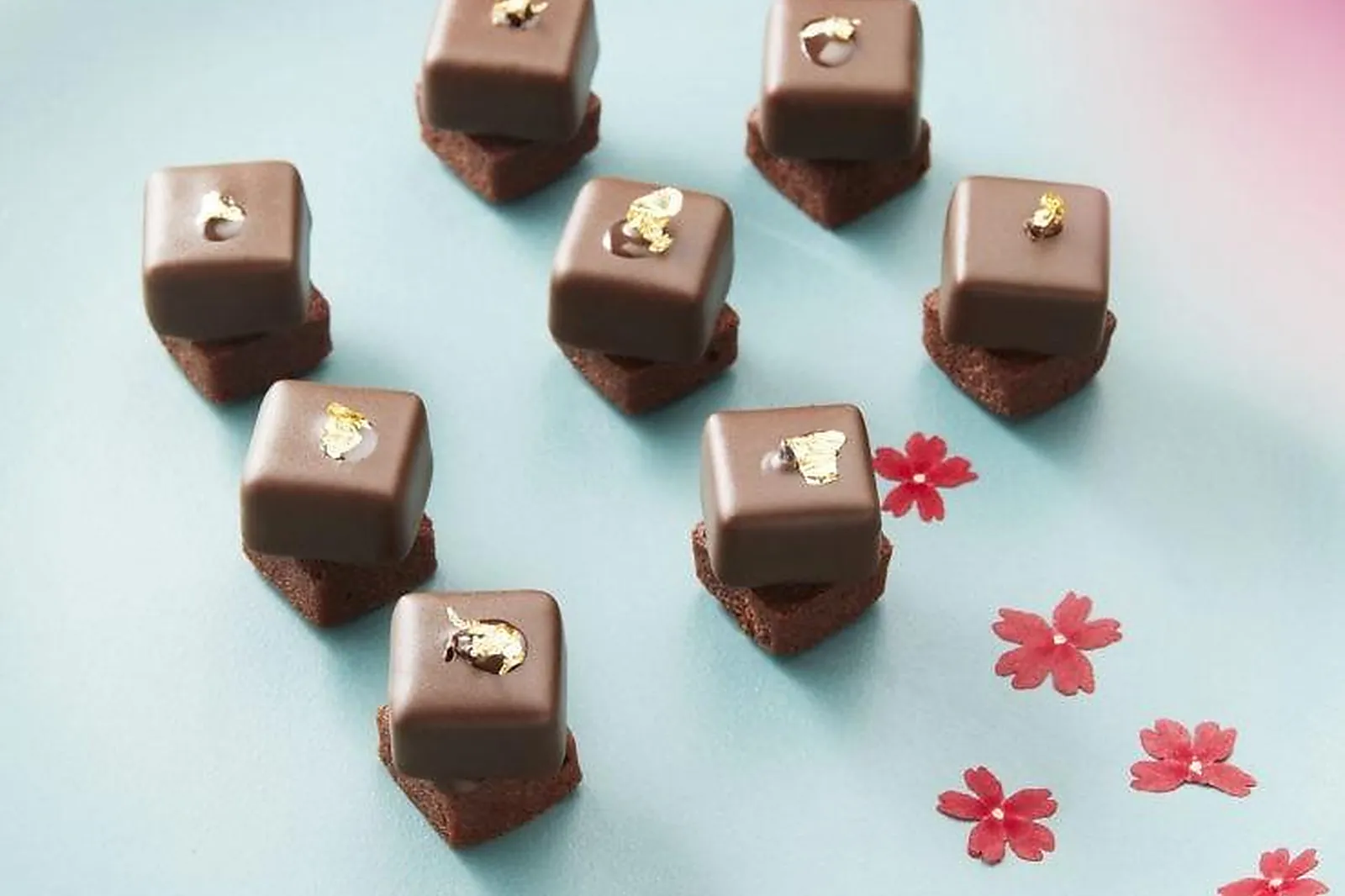 Île-de-France, TRAITEURS - SAINT-OUEN (SEINE-SAINT-DENIS) : FLEUR DE METS