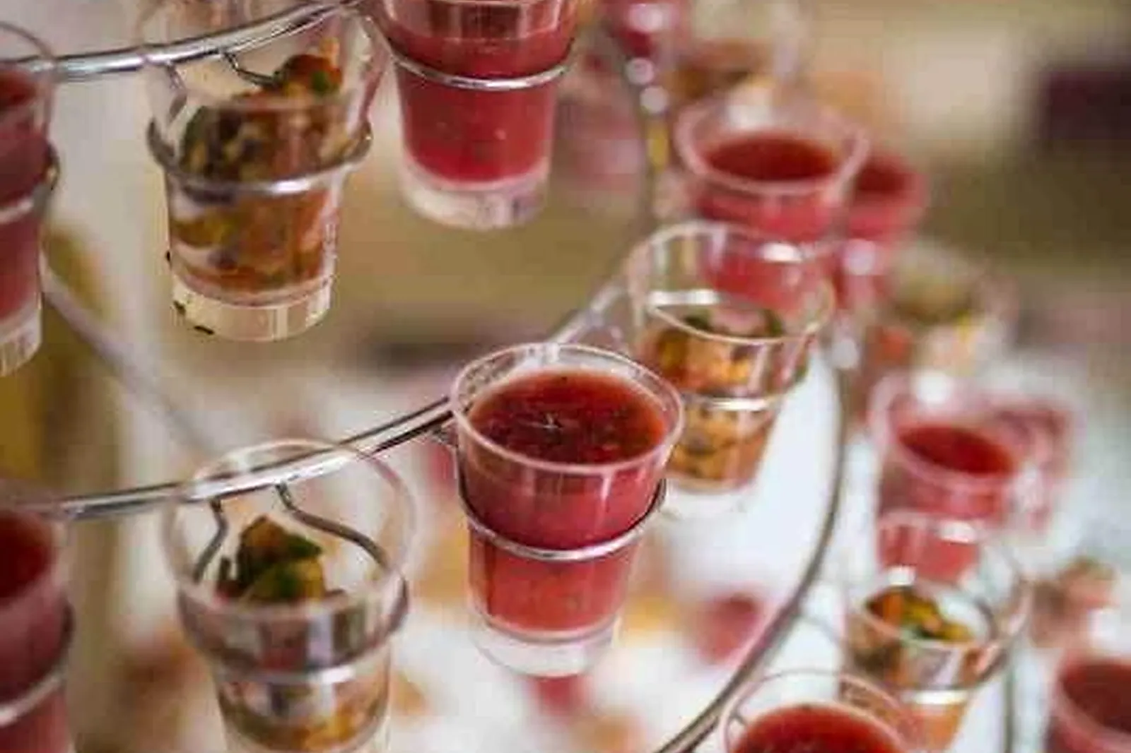 Auvergne-Rhône-Alpes, TRAITEURS - SAINT-PERAY (ARDÈCHE) : MAISON GAMON