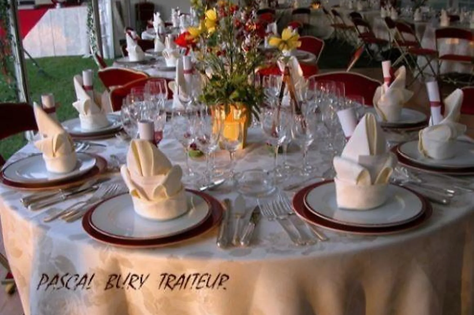 Centre - Val de Loire, TRAITEURS - SAINT-PIERRE-DES-CORPS (INDRE-ET-LOIRE) : BURY PASCAL