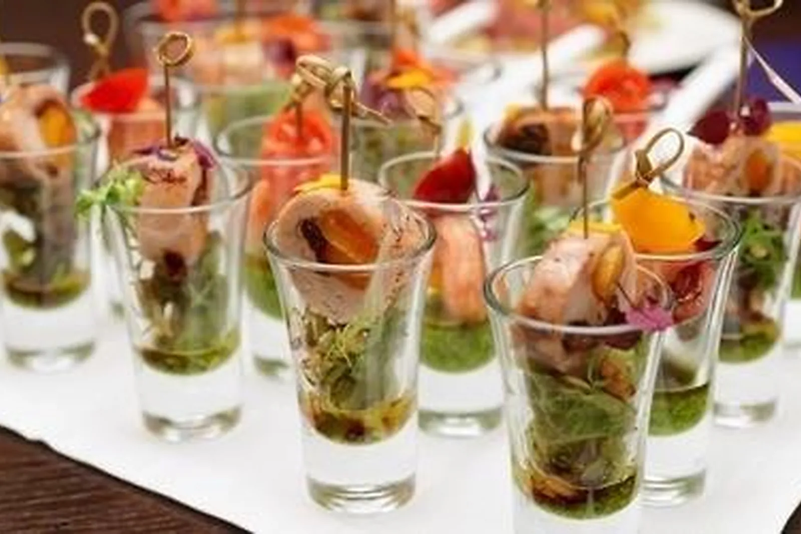 Auvergne-Rhône-Alpes, TRAITEURS - SAINT-PRIEST (RHÔNE) : GOURMET’S EVENTS