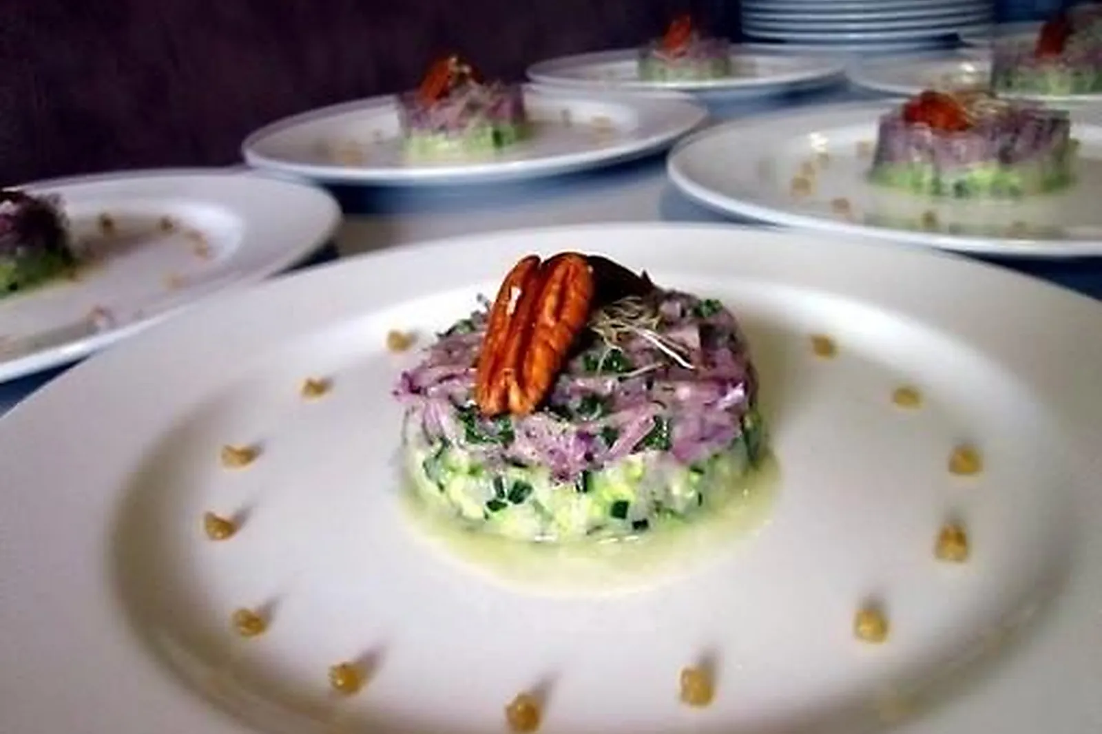 Auvergne-Rhône-Alpes, TRAITEURS - SALLANCHES (HAUTE-SAVOIE) : EMPREINTE 2 SAVEURS